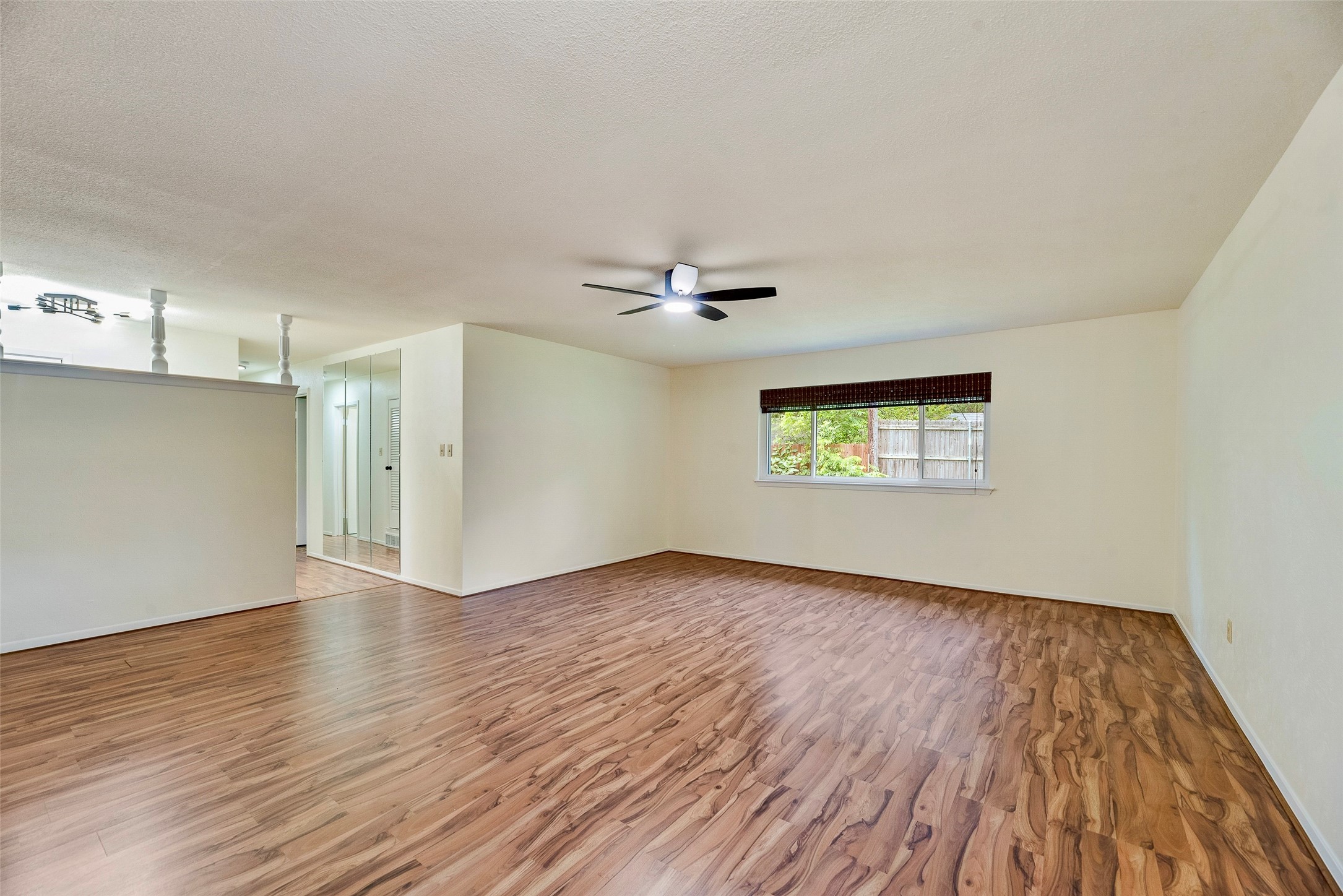 2604 Brentwood Circle