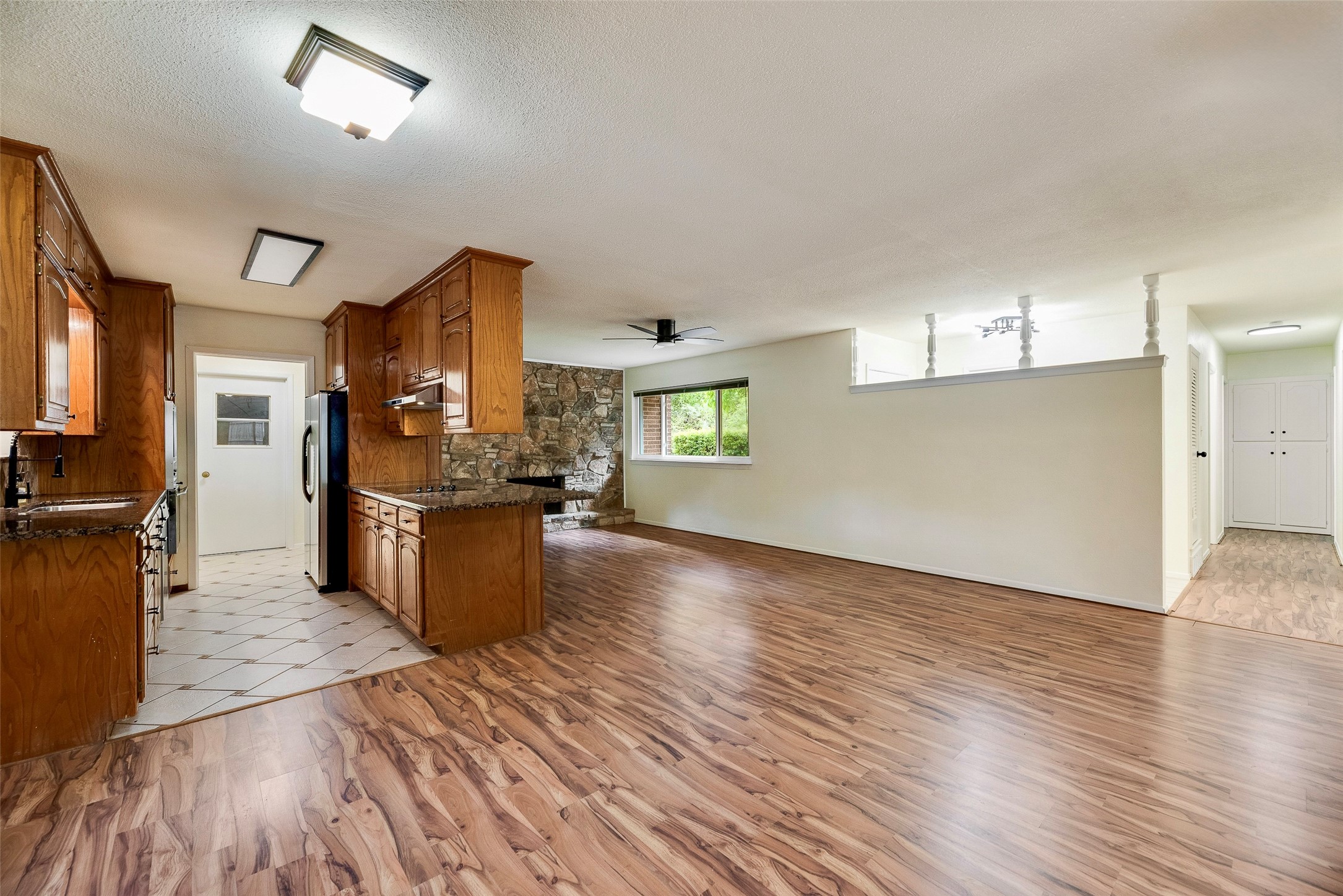 2604 Brentwood Circle