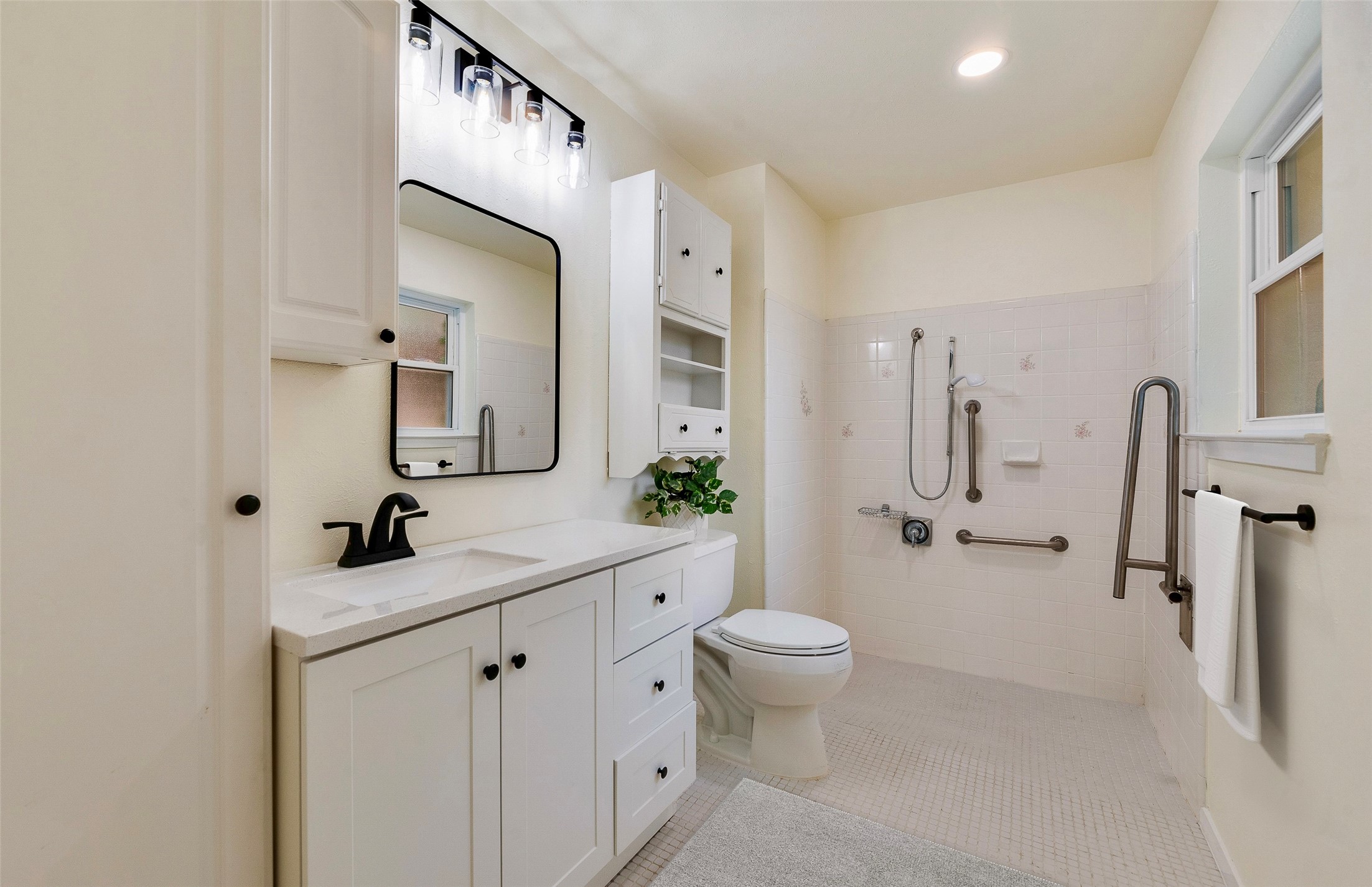 2604 Brentwood Circle