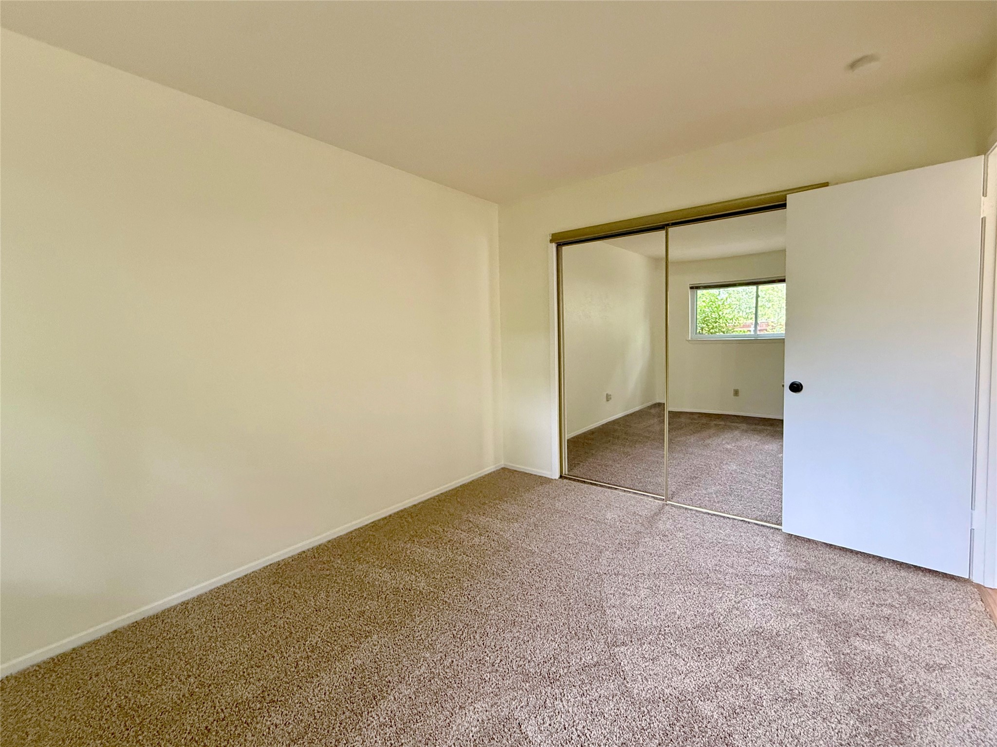 2604 Brentwood Circle