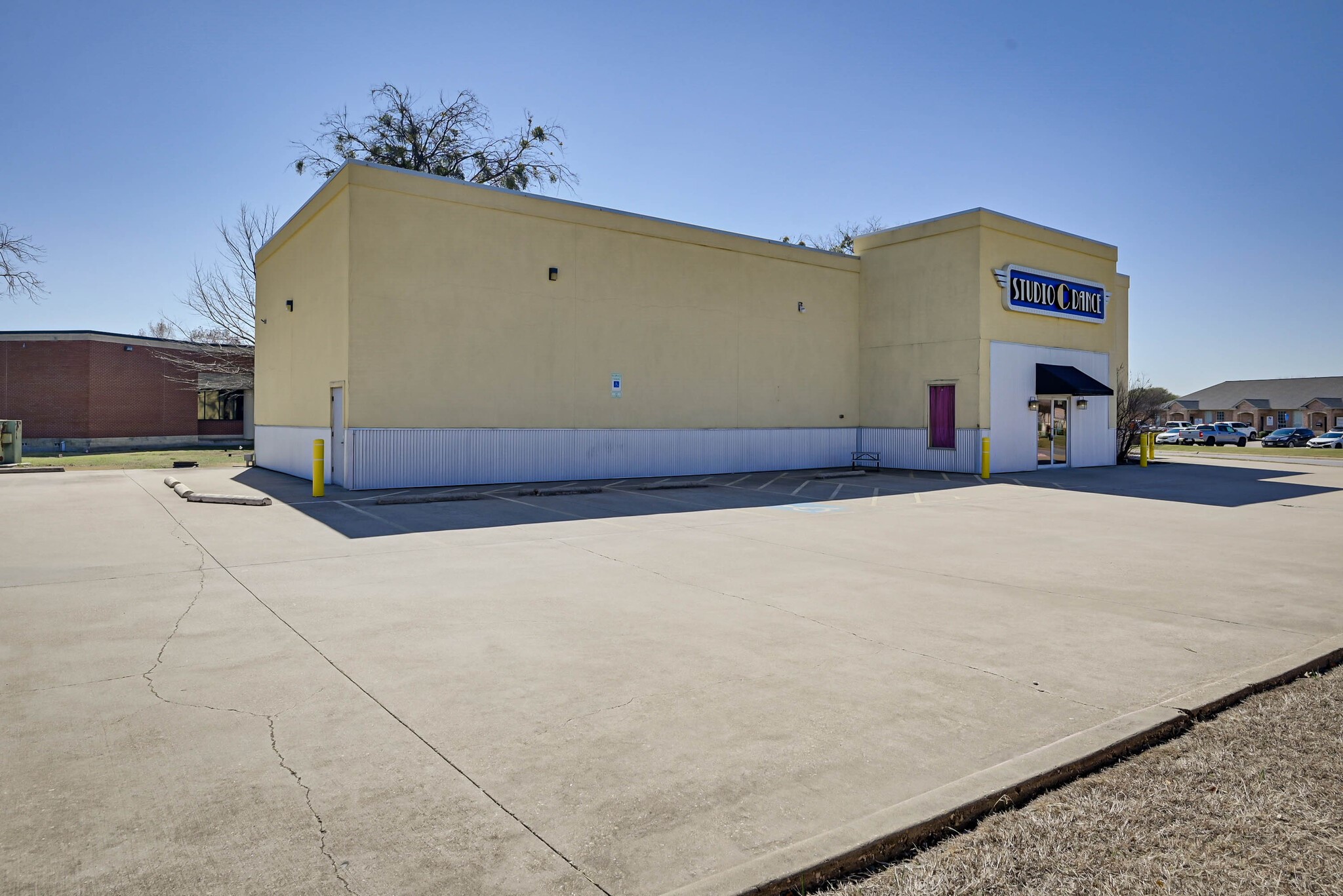 120 Newton Drive