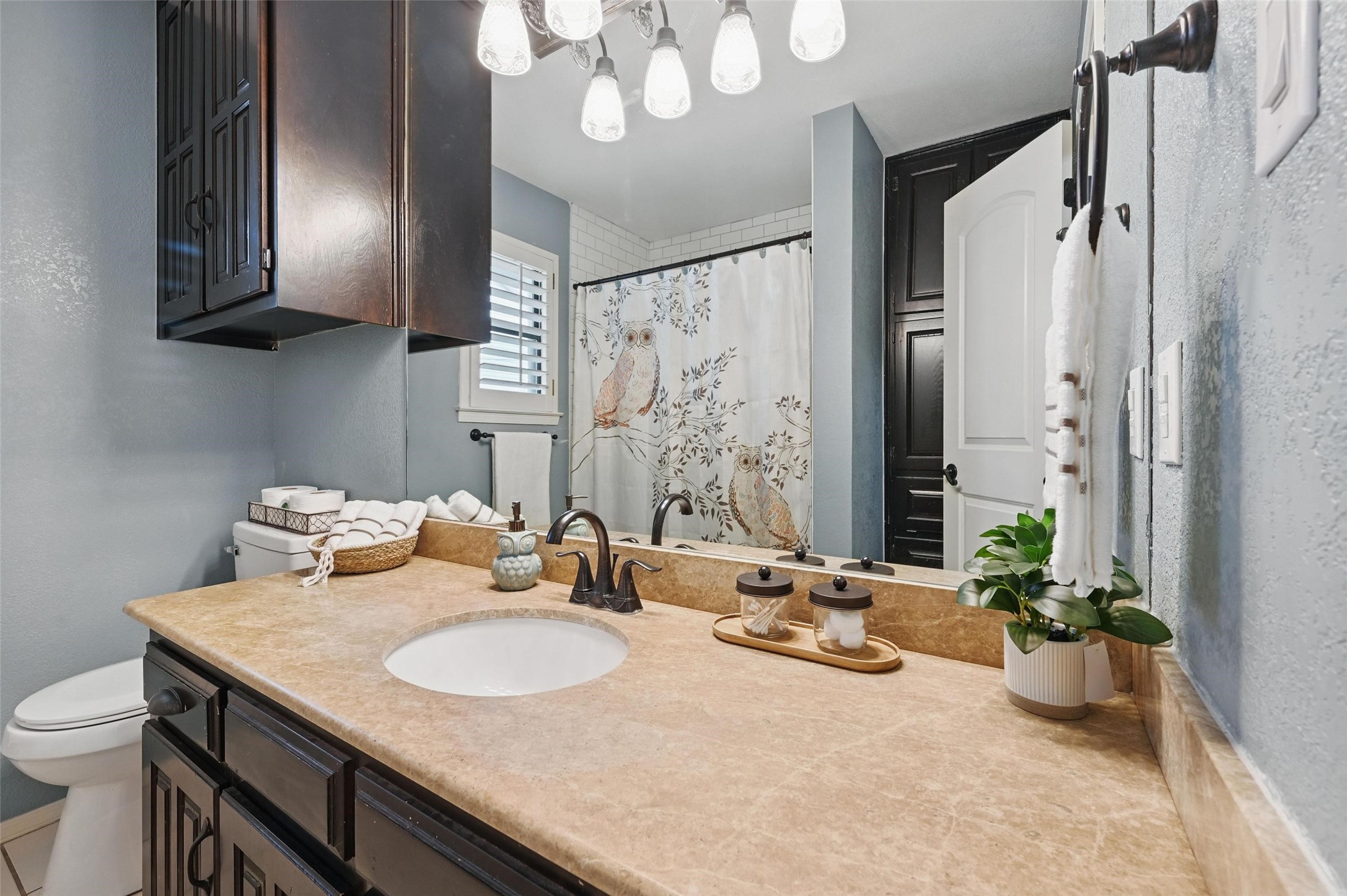 4109 Three Oaks Drive