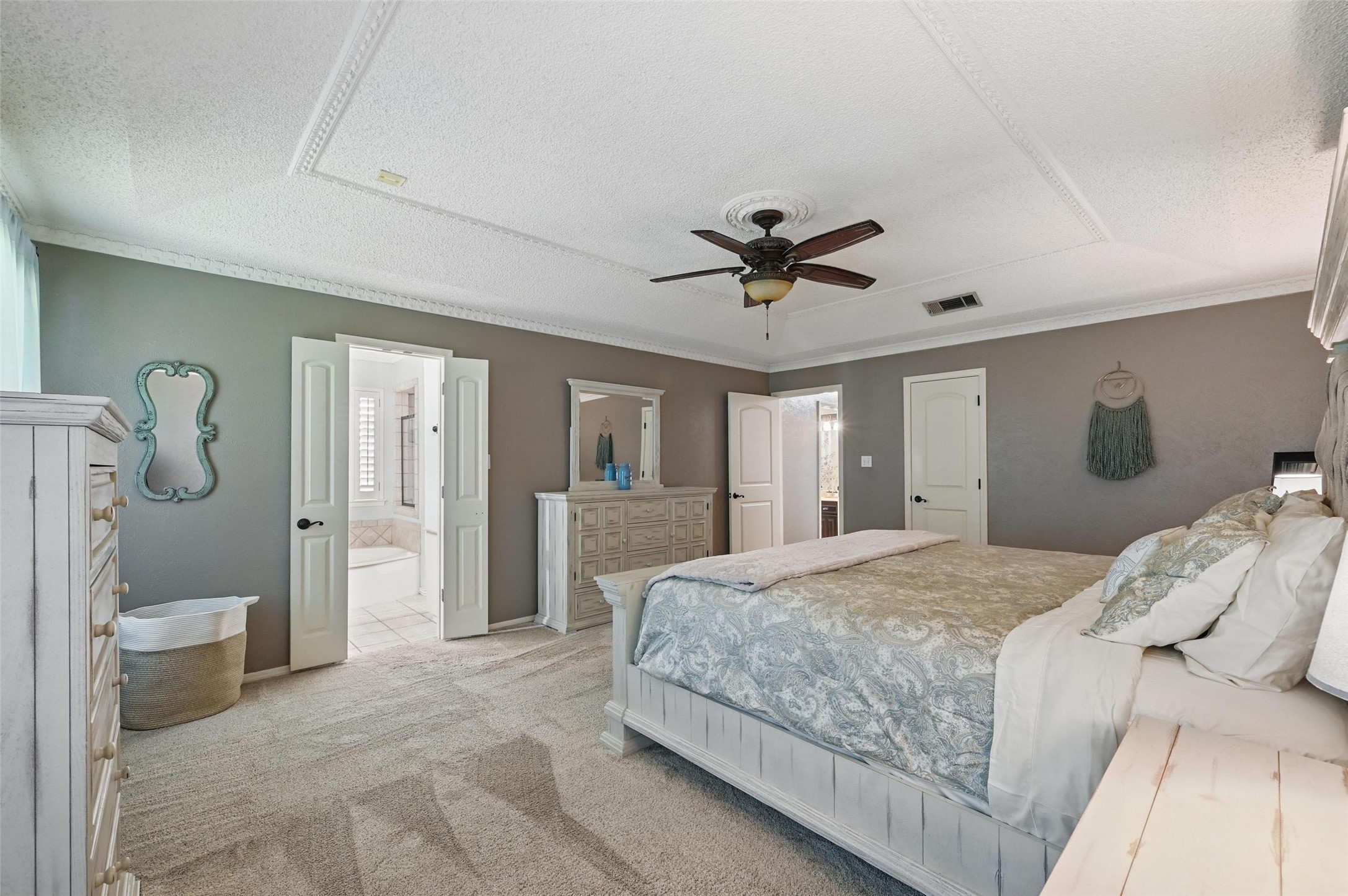 4109 Three Oaks Drive