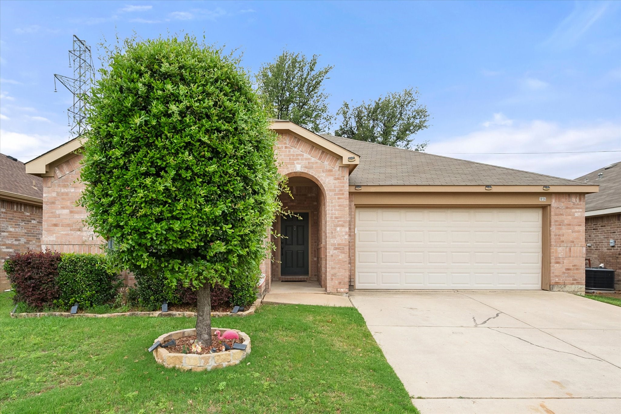 1856 Lynnwood Hills Drive