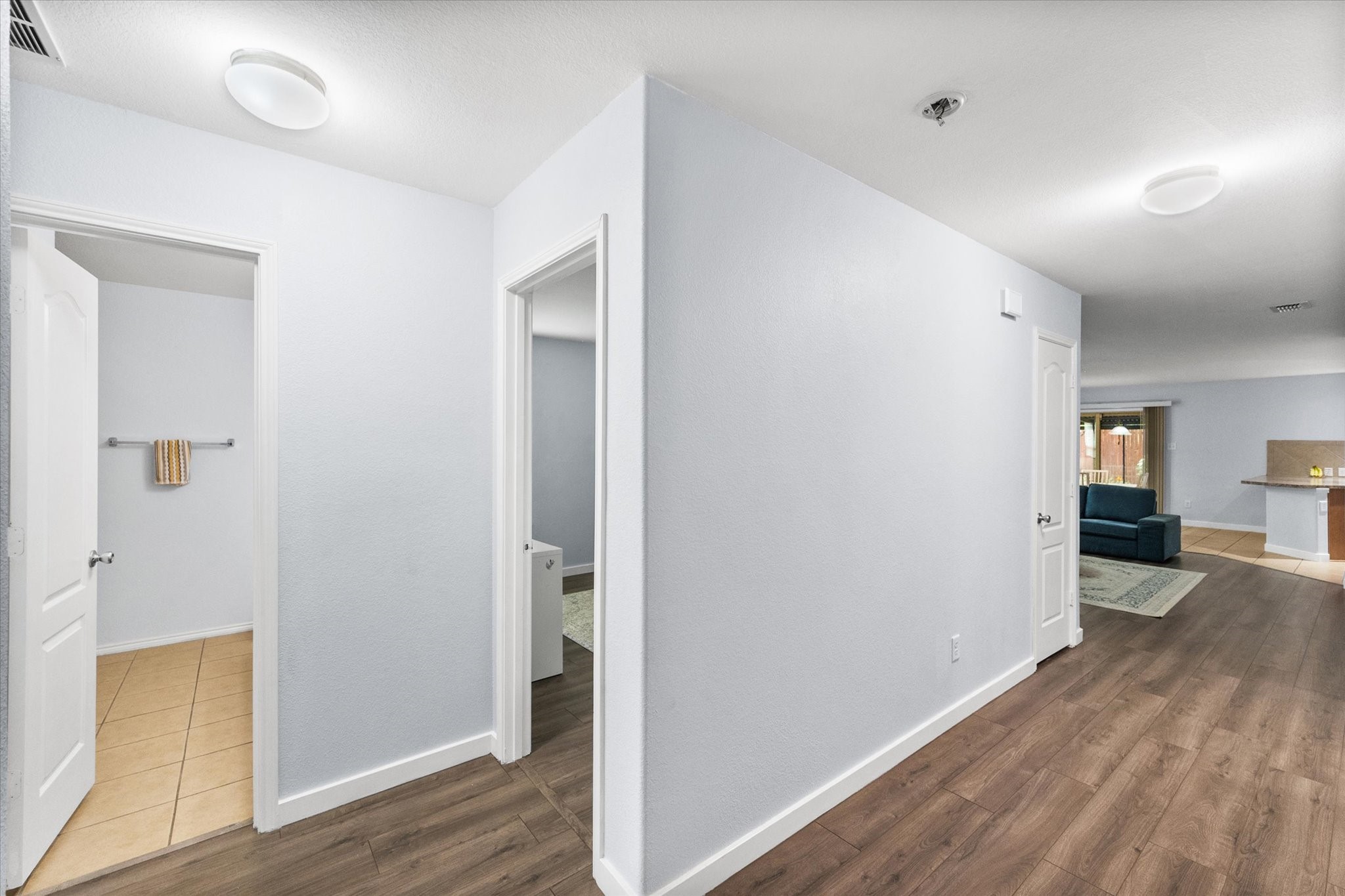 1856 Lynnwood Hills Drive