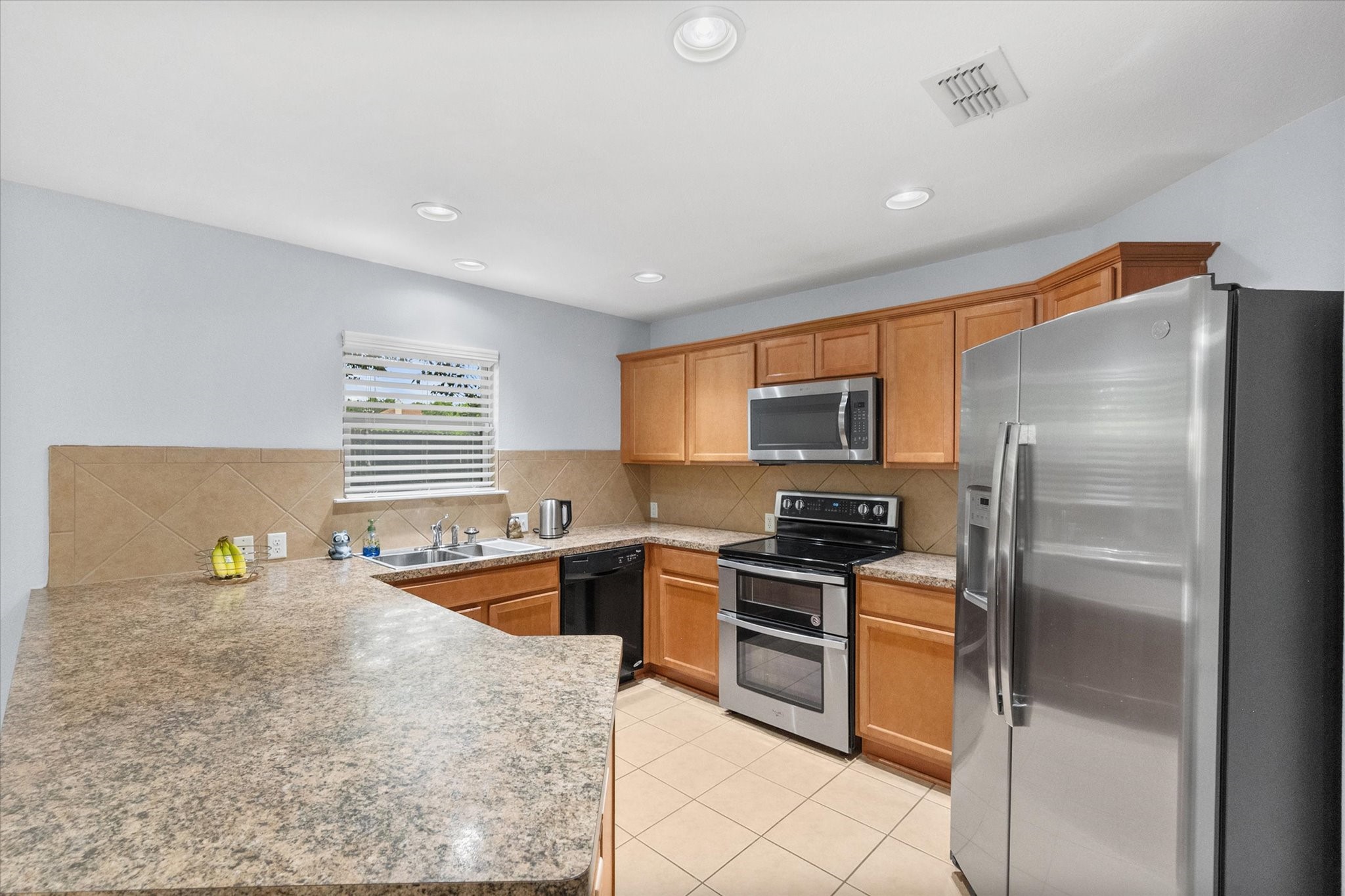 1856 Lynnwood Hills Drive