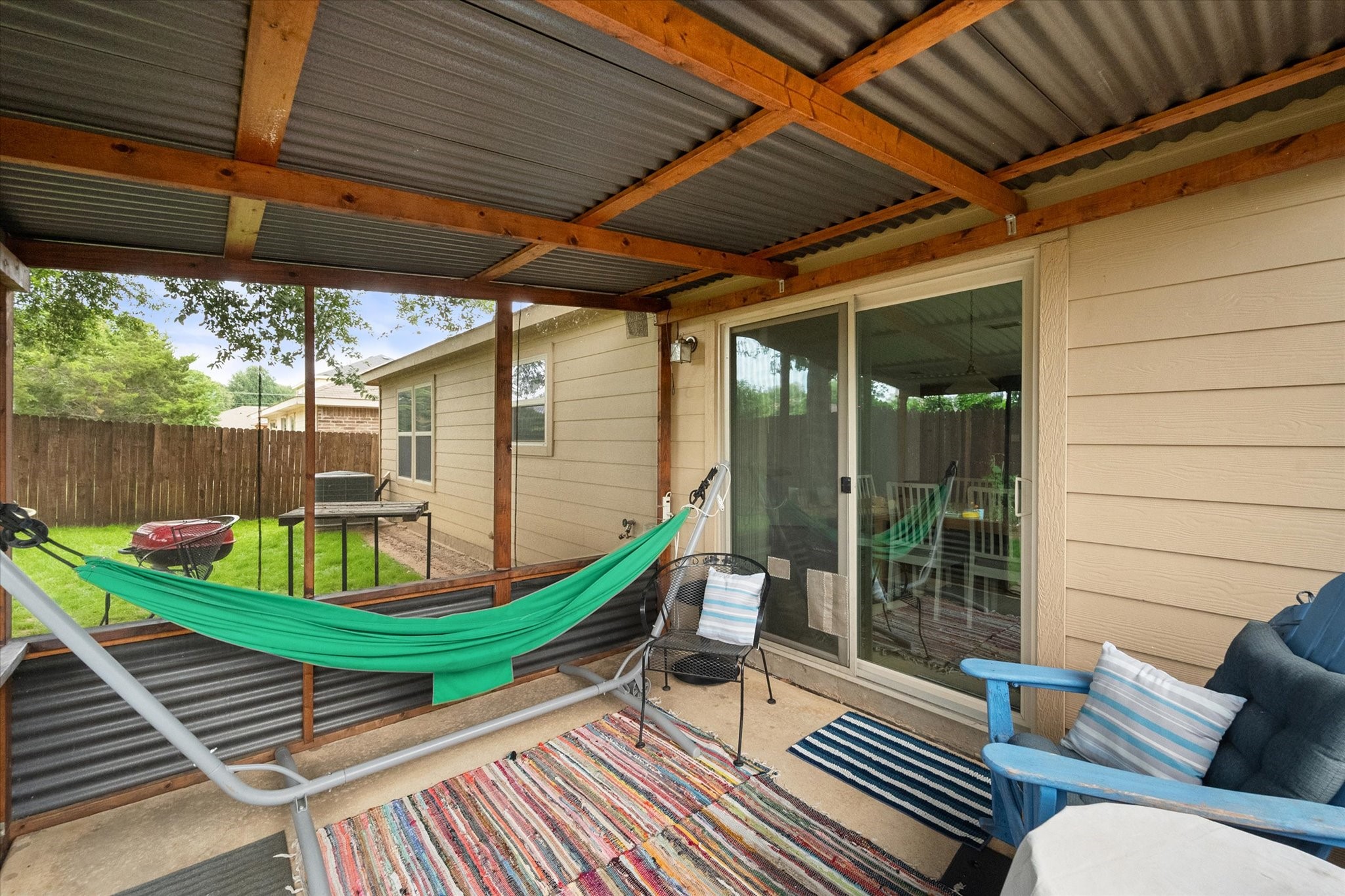 1856 Lynnwood Hills Drive