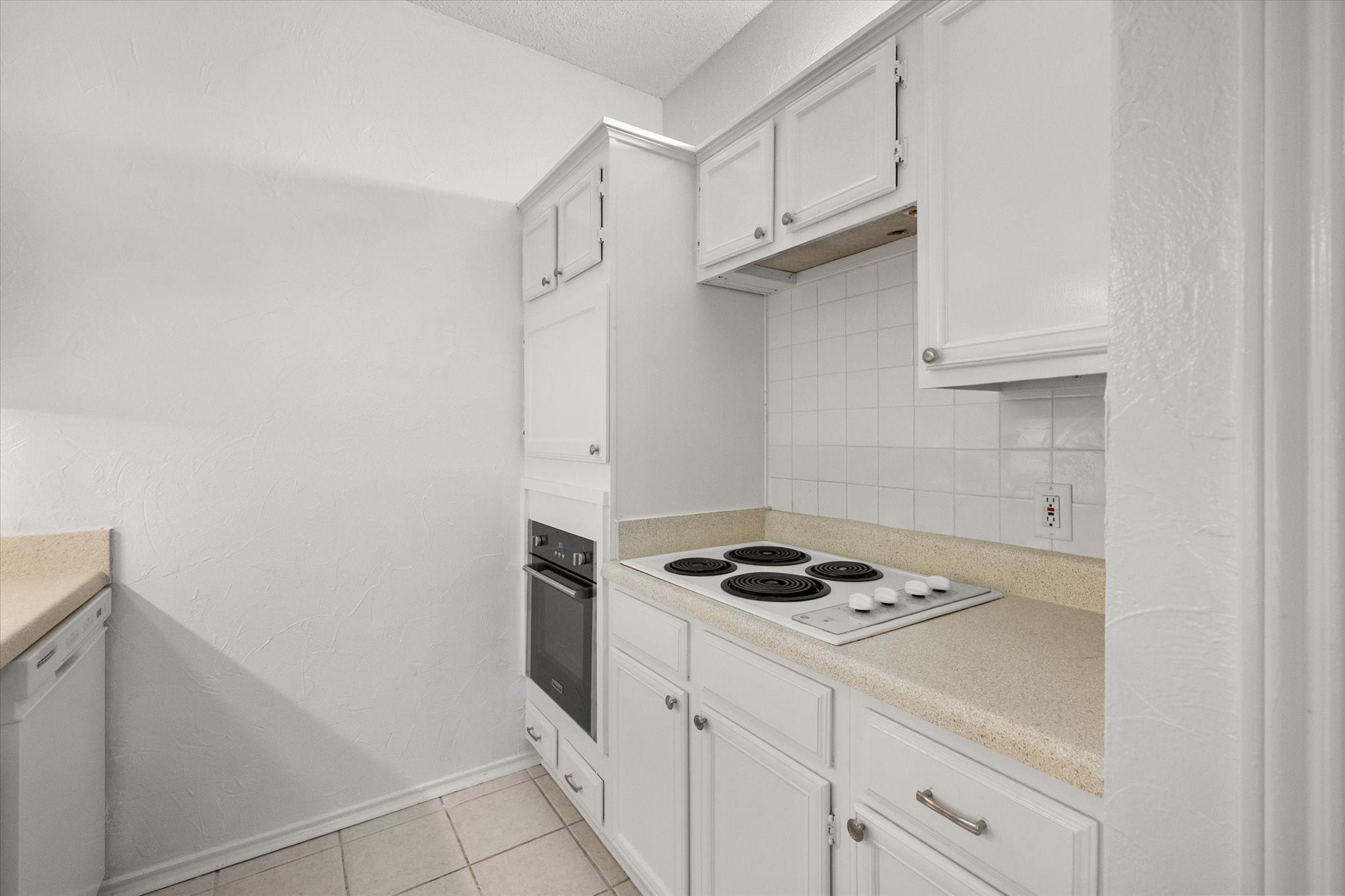 2105 Count Fleet Drive 202