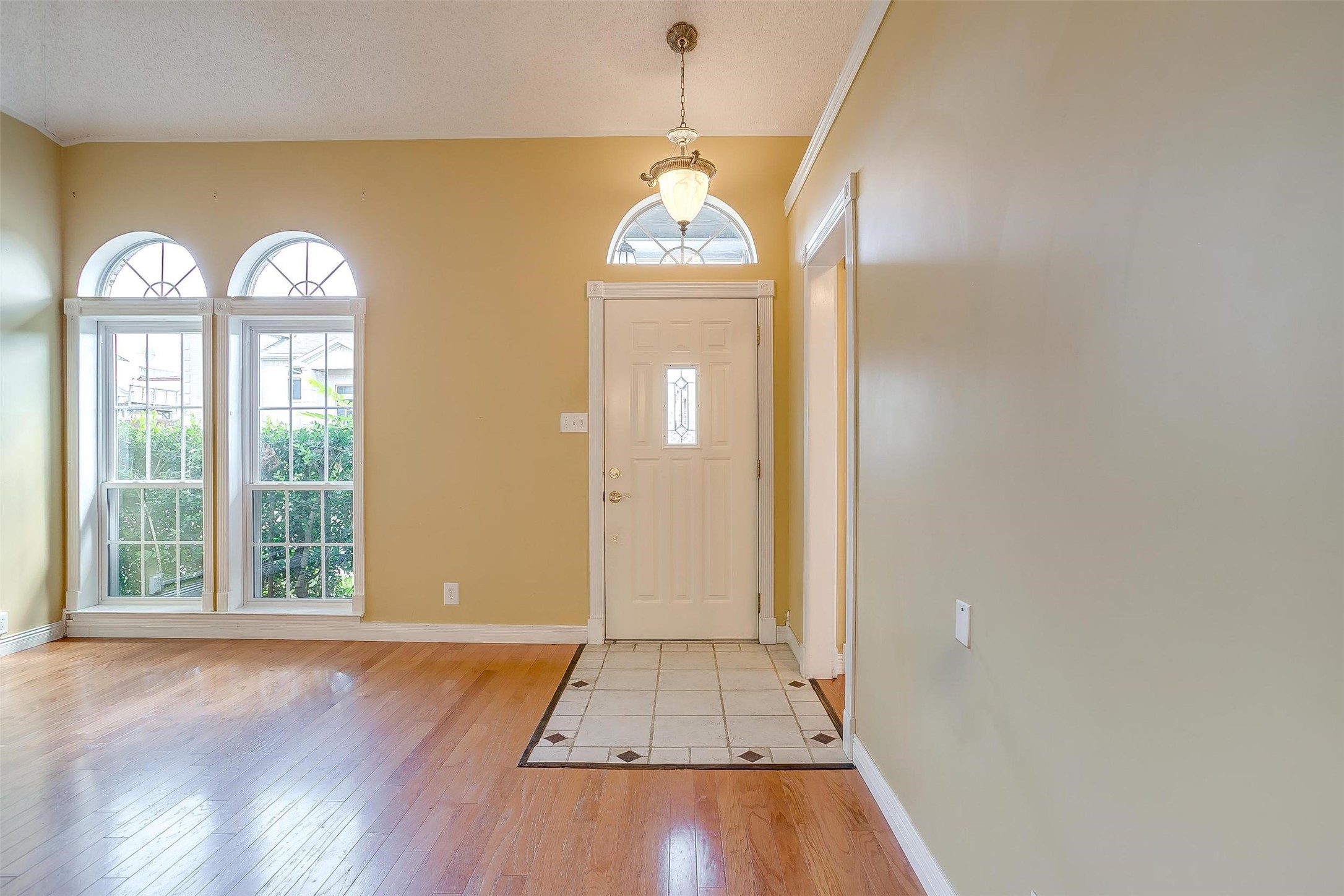 802 Greenridge Drive
