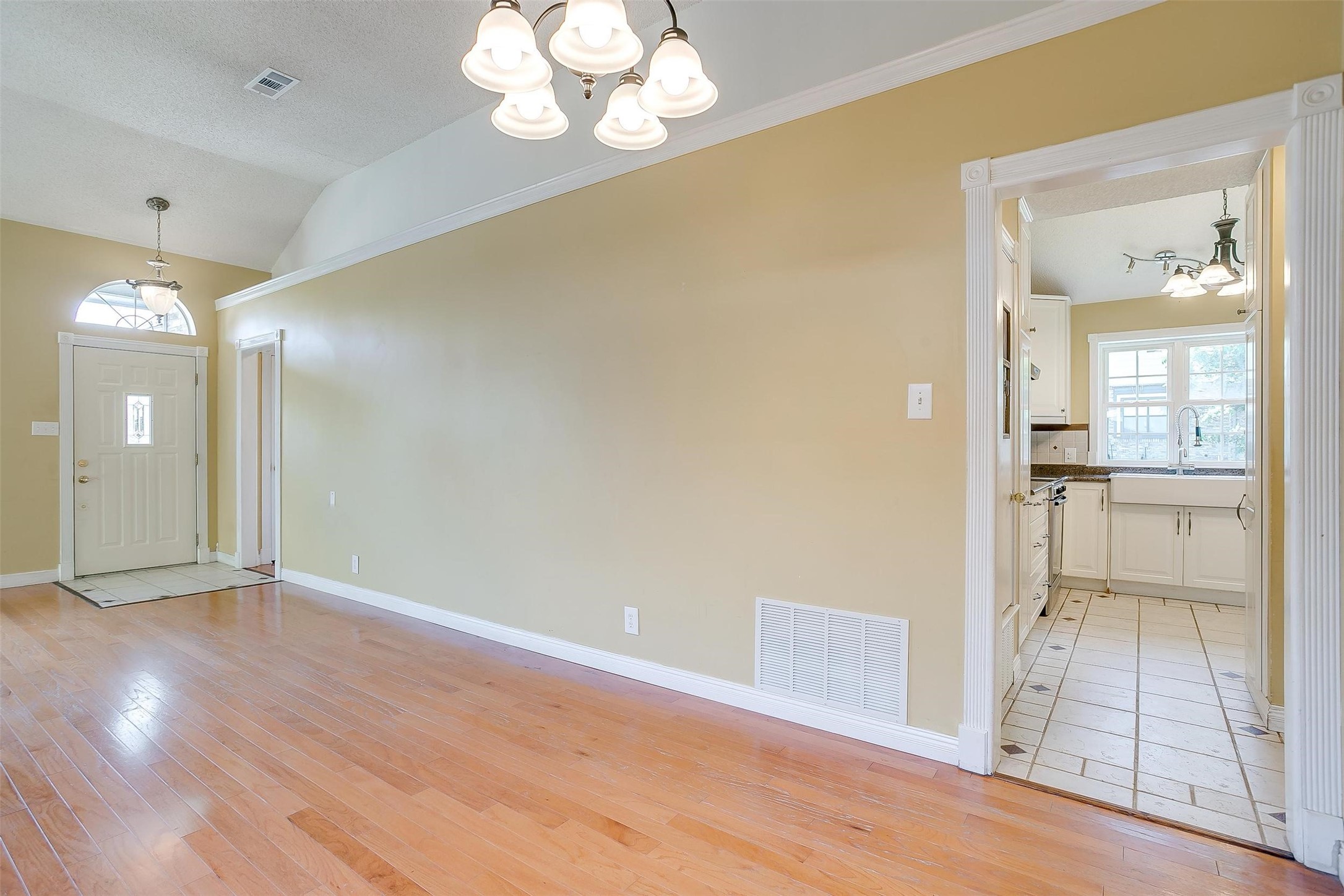 802 Greenridge Drive