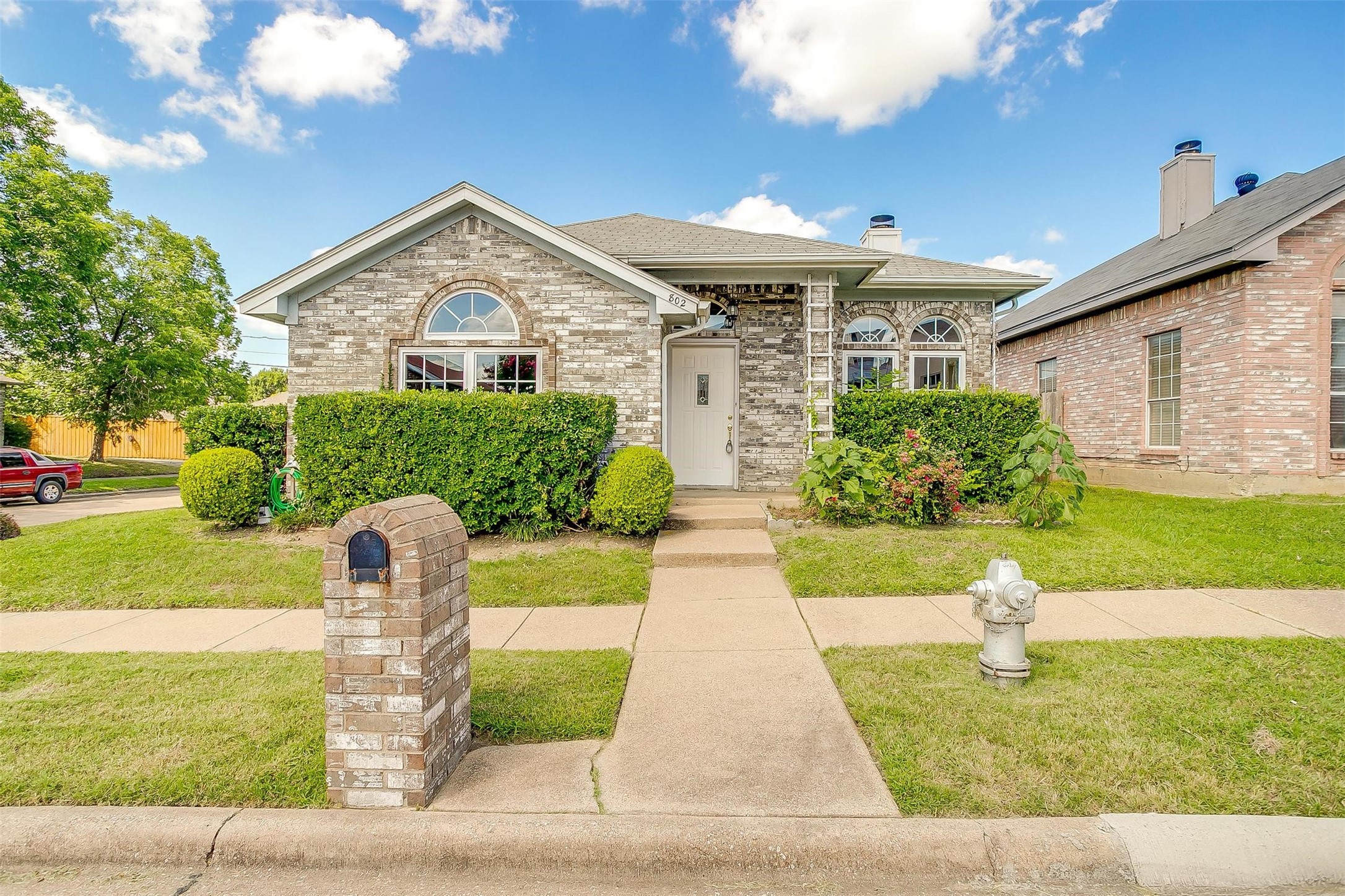 802 Greenridge Drive