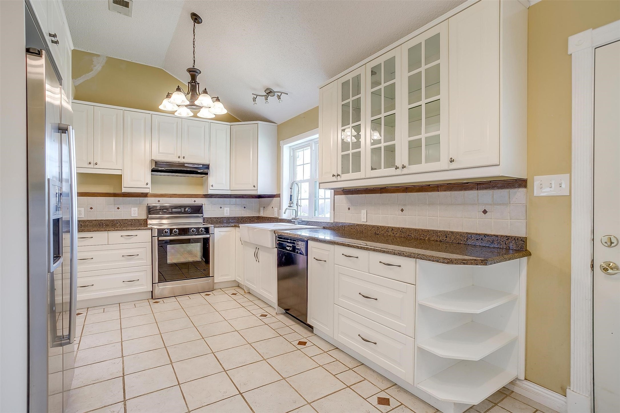 802 Greenridge Drive
