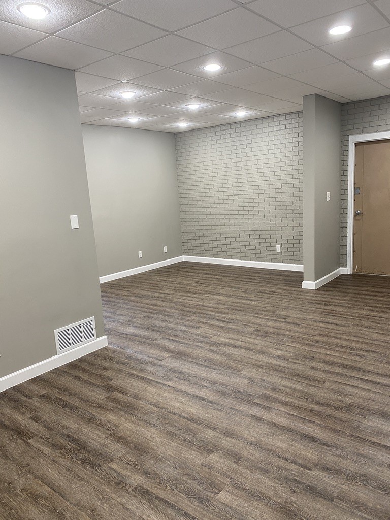 1116 W Randol Mill Road