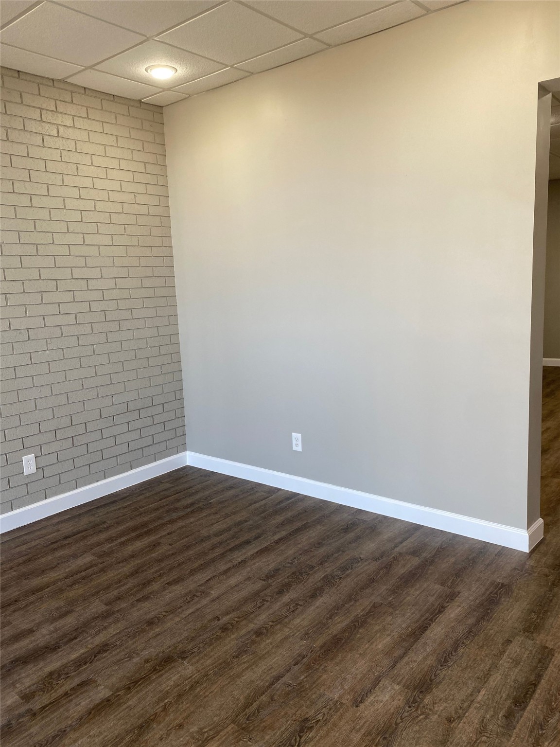 1116 W Randol Mill Road