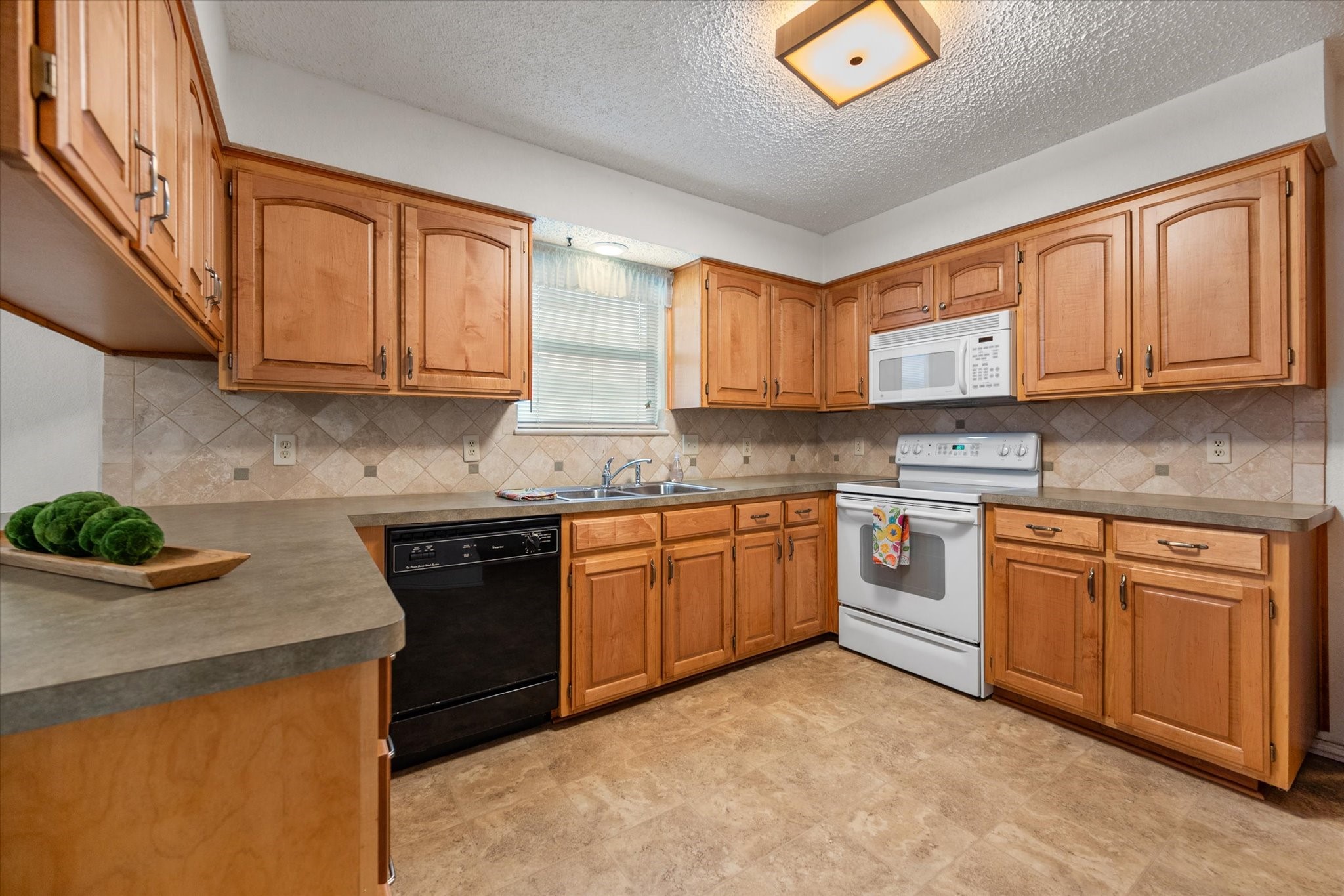 4607 Steeplewood Trail