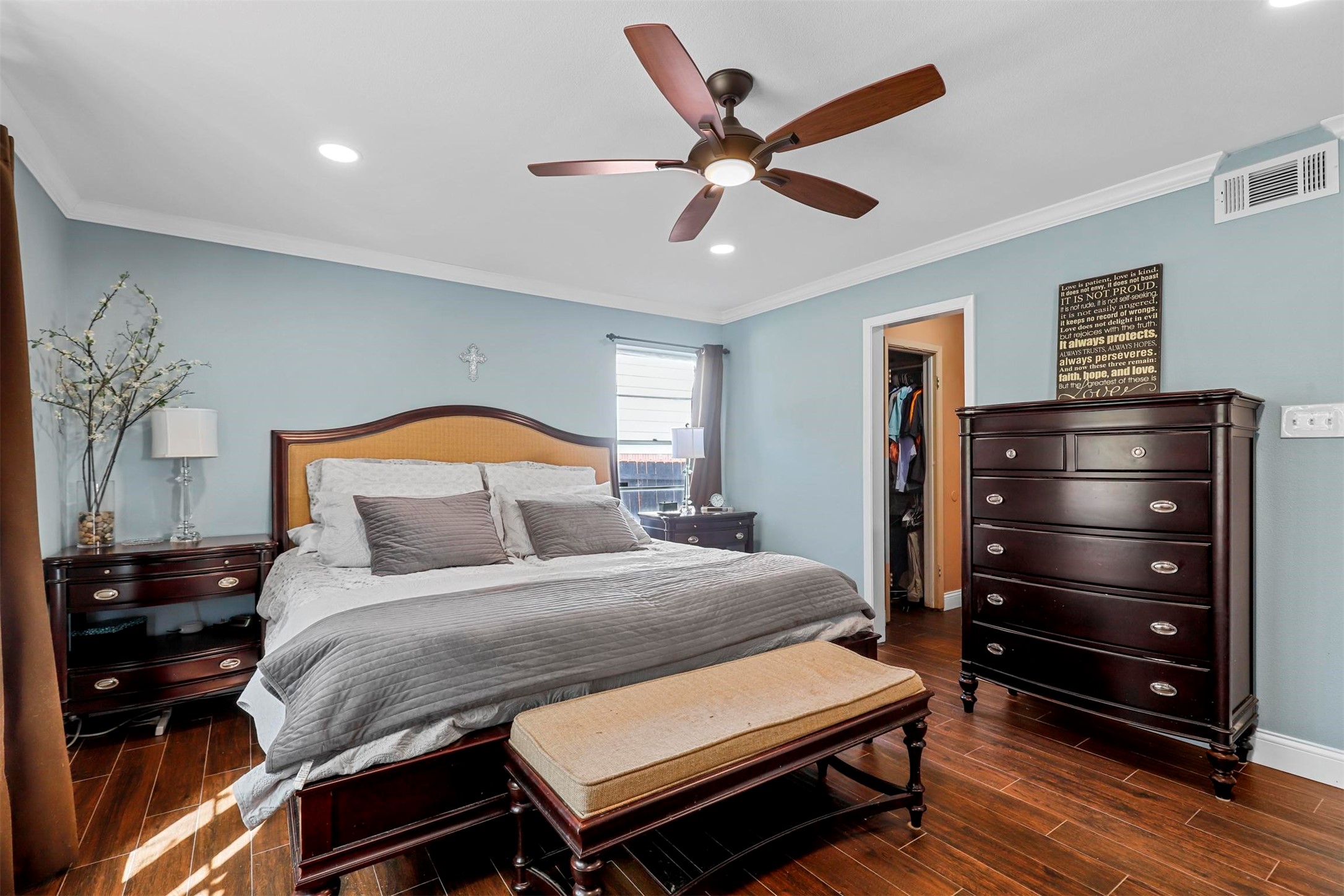 1509 Ems Road W