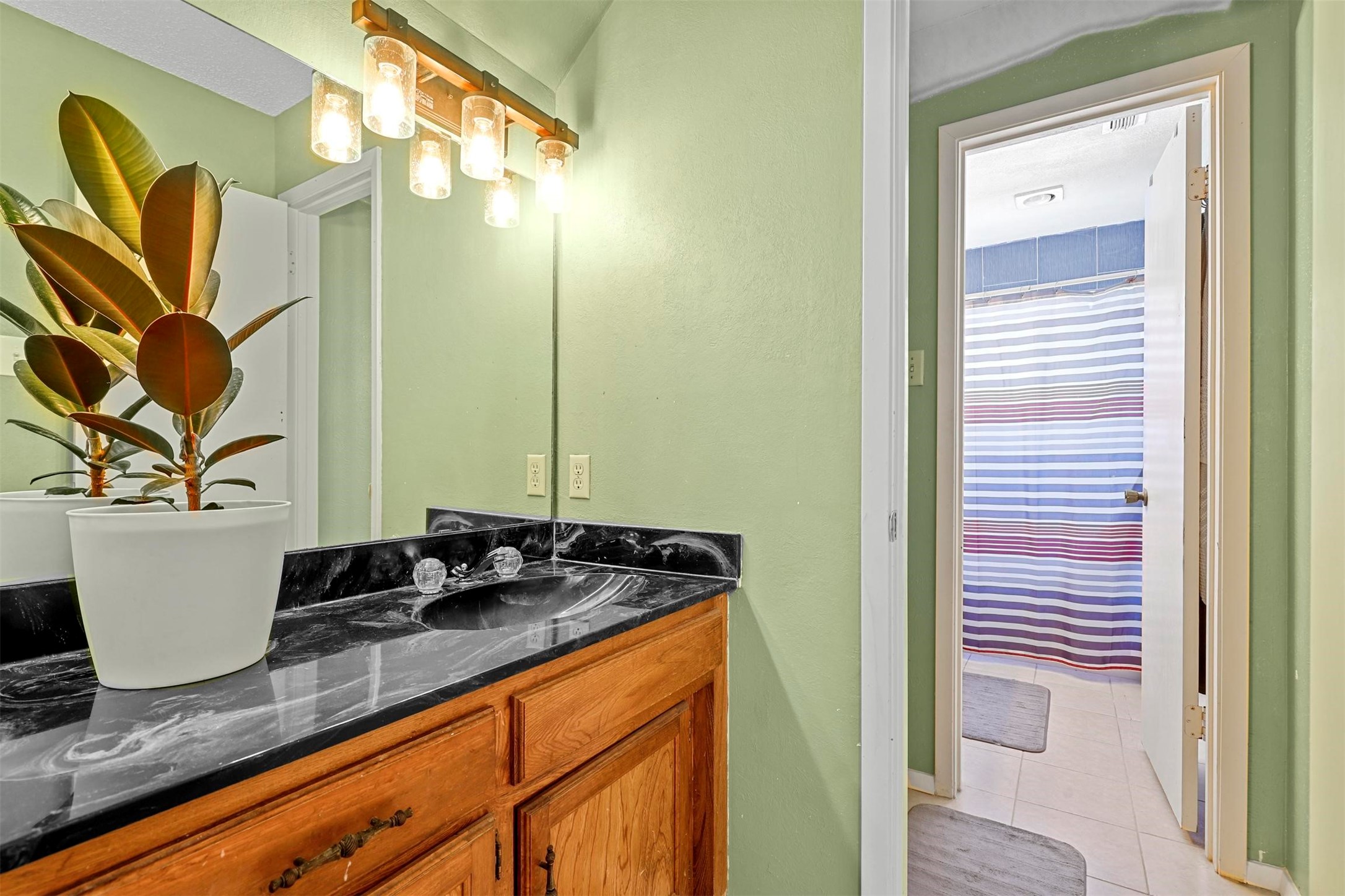 1509 Ems Road W
