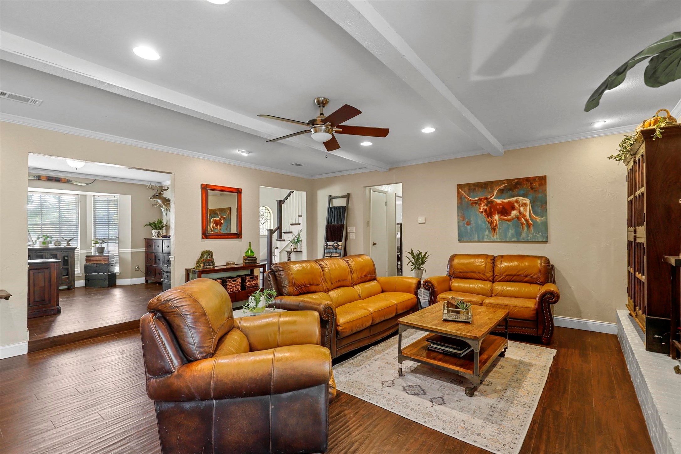 1509 Ems Road W