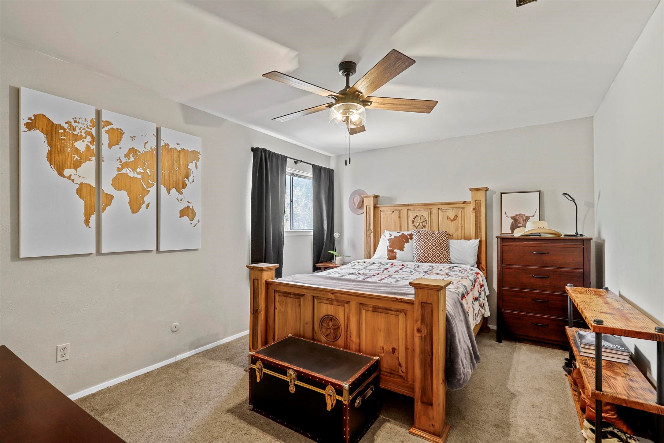 1509 Ems Road W