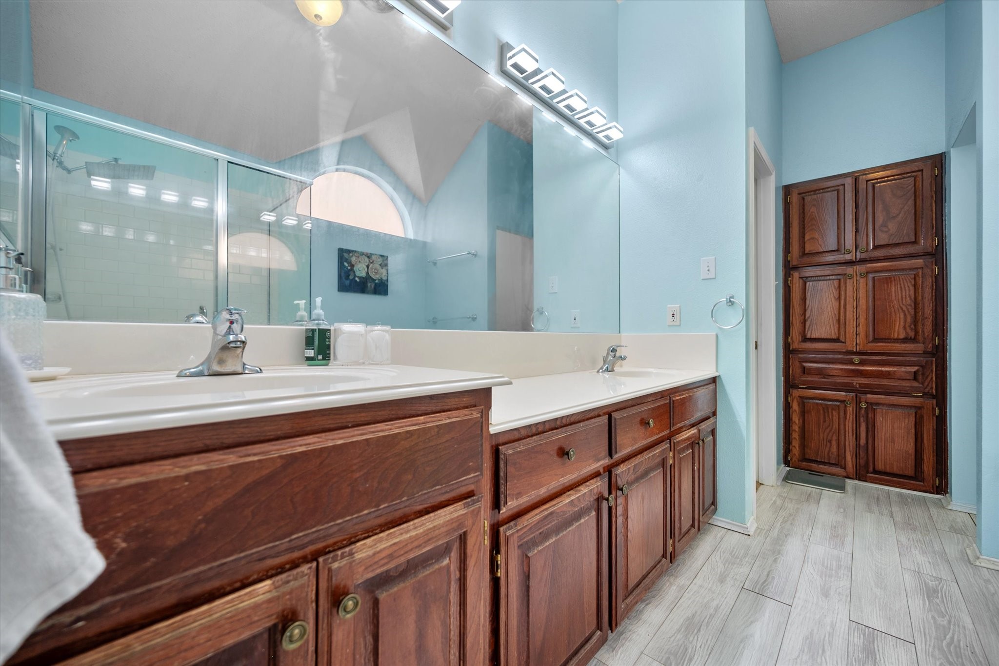 9081 Stillwater Trail