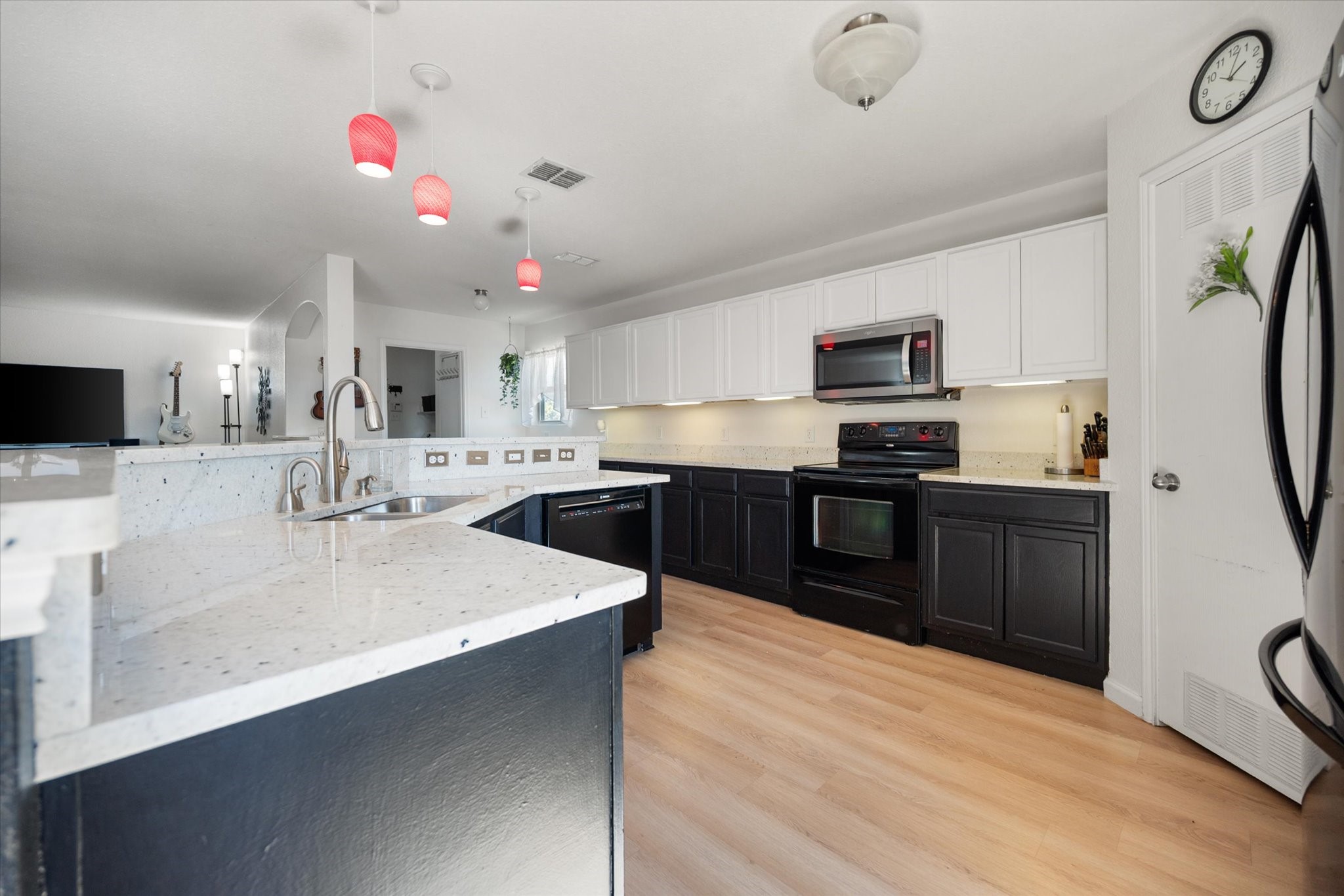 2033 Old Glory Trail