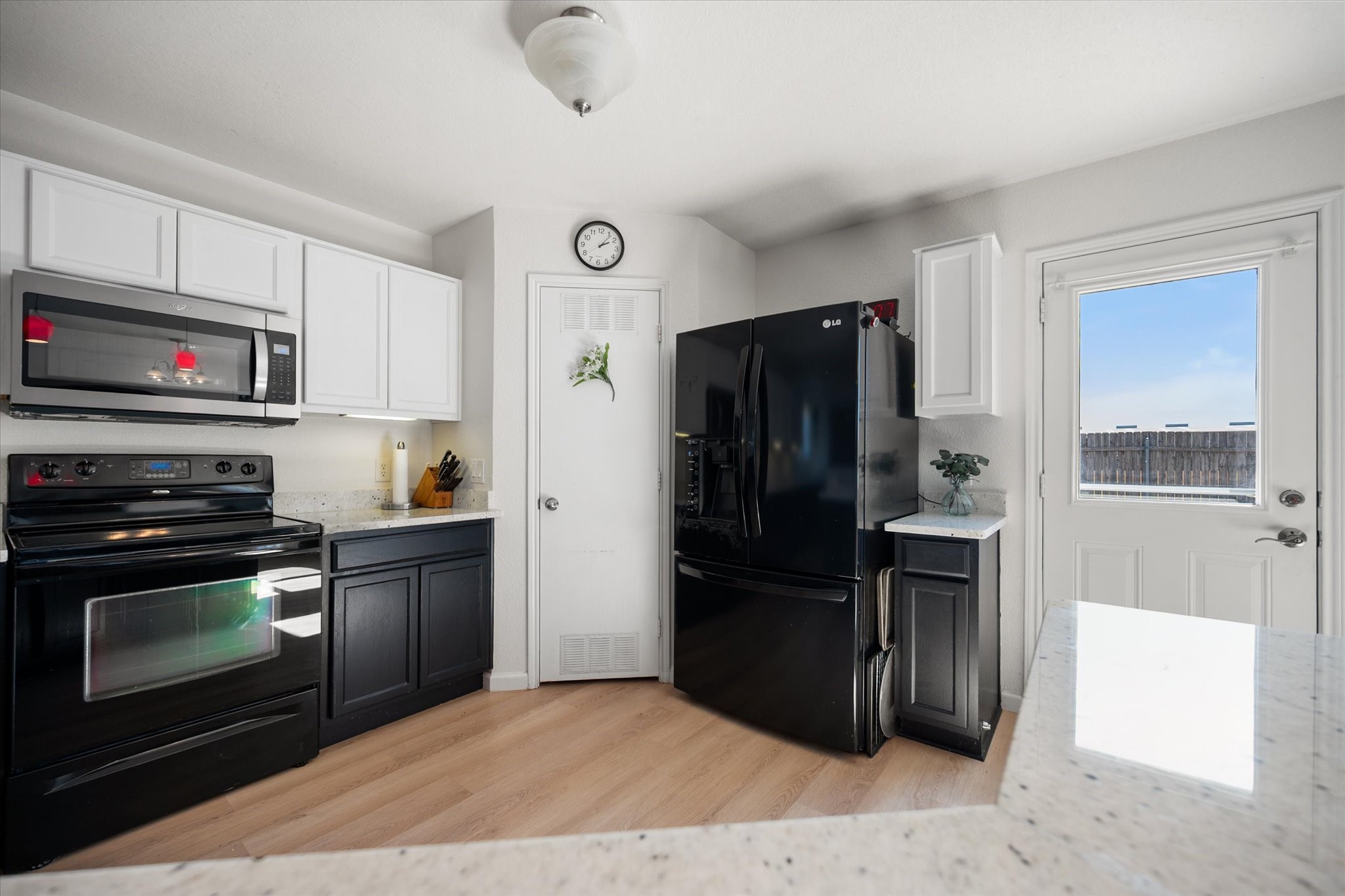 2033 Old Glory Trail