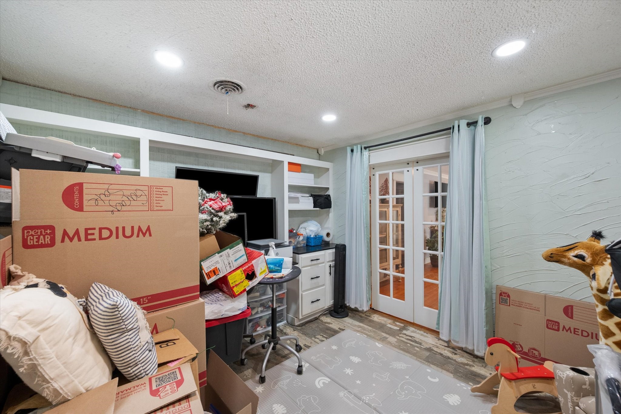 1407 Bluebonnet Trail