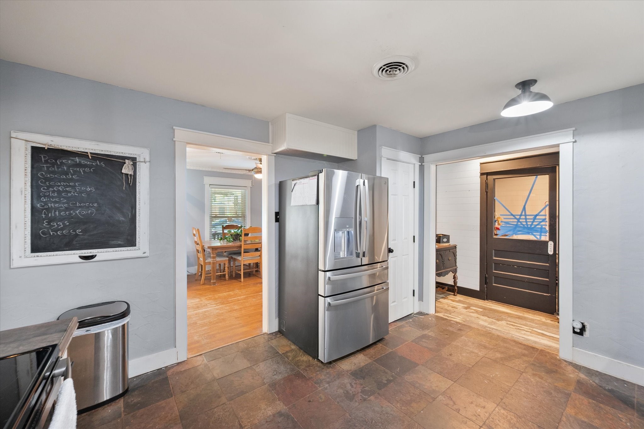 1407 Bluebonnet Trail