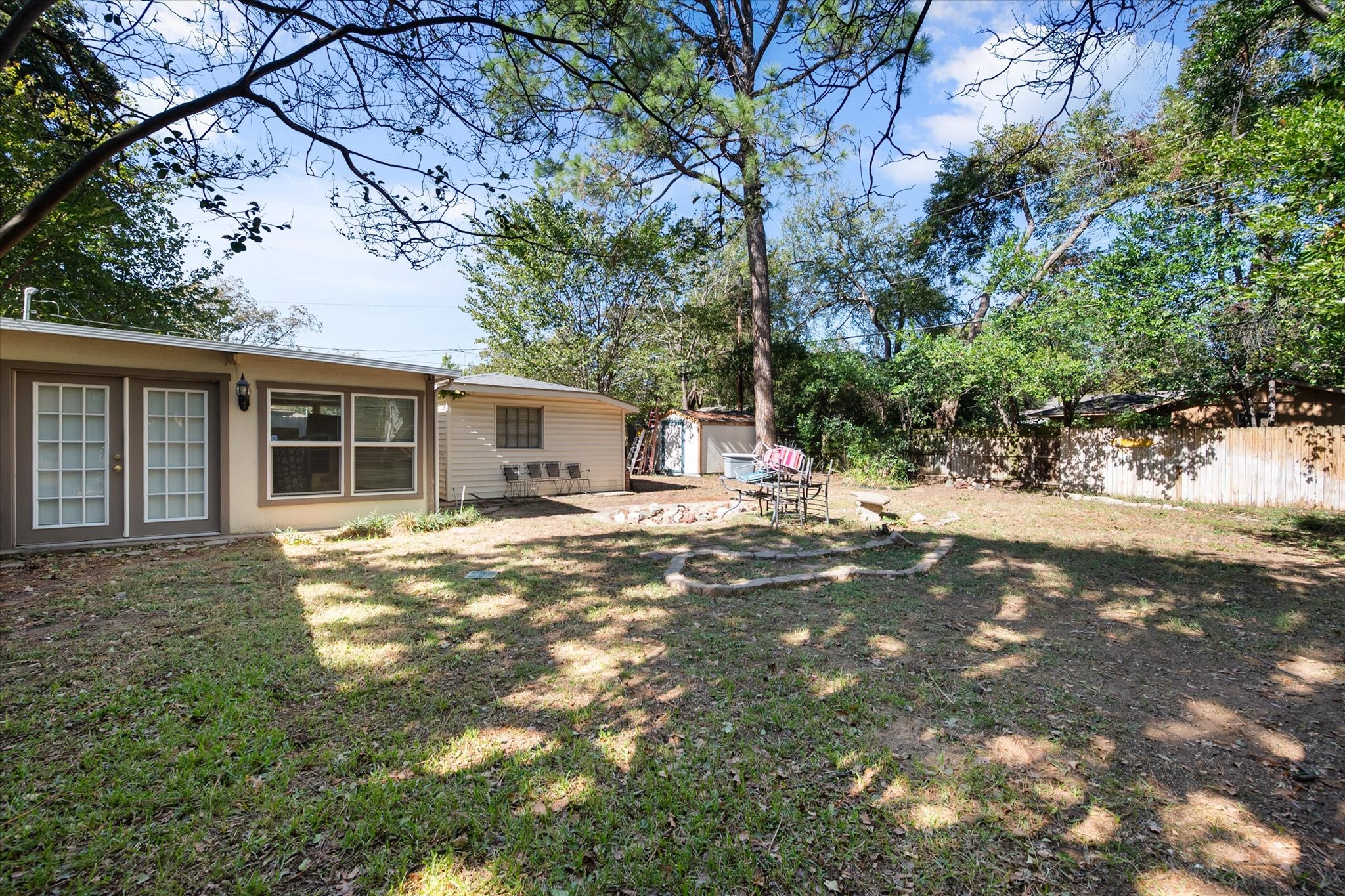 1407 Bluebonnet Trail