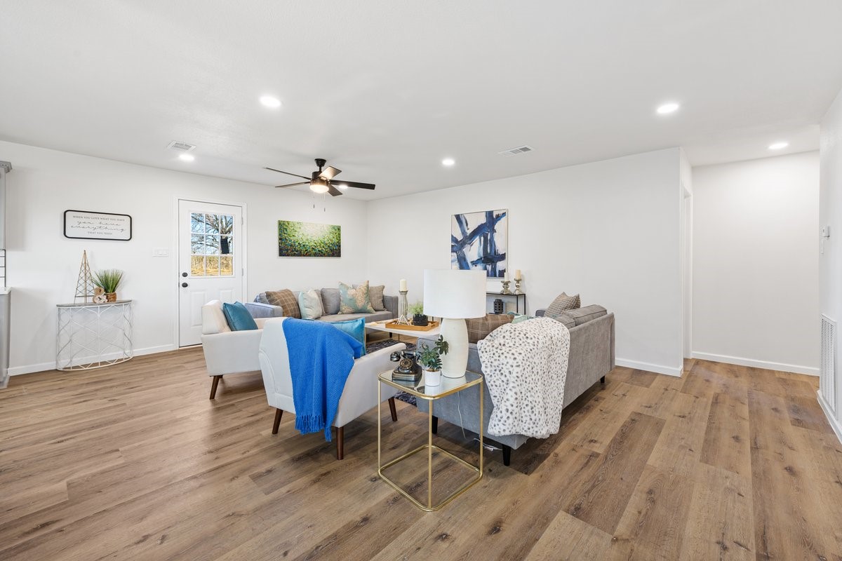 18988 Horseshoe Drive