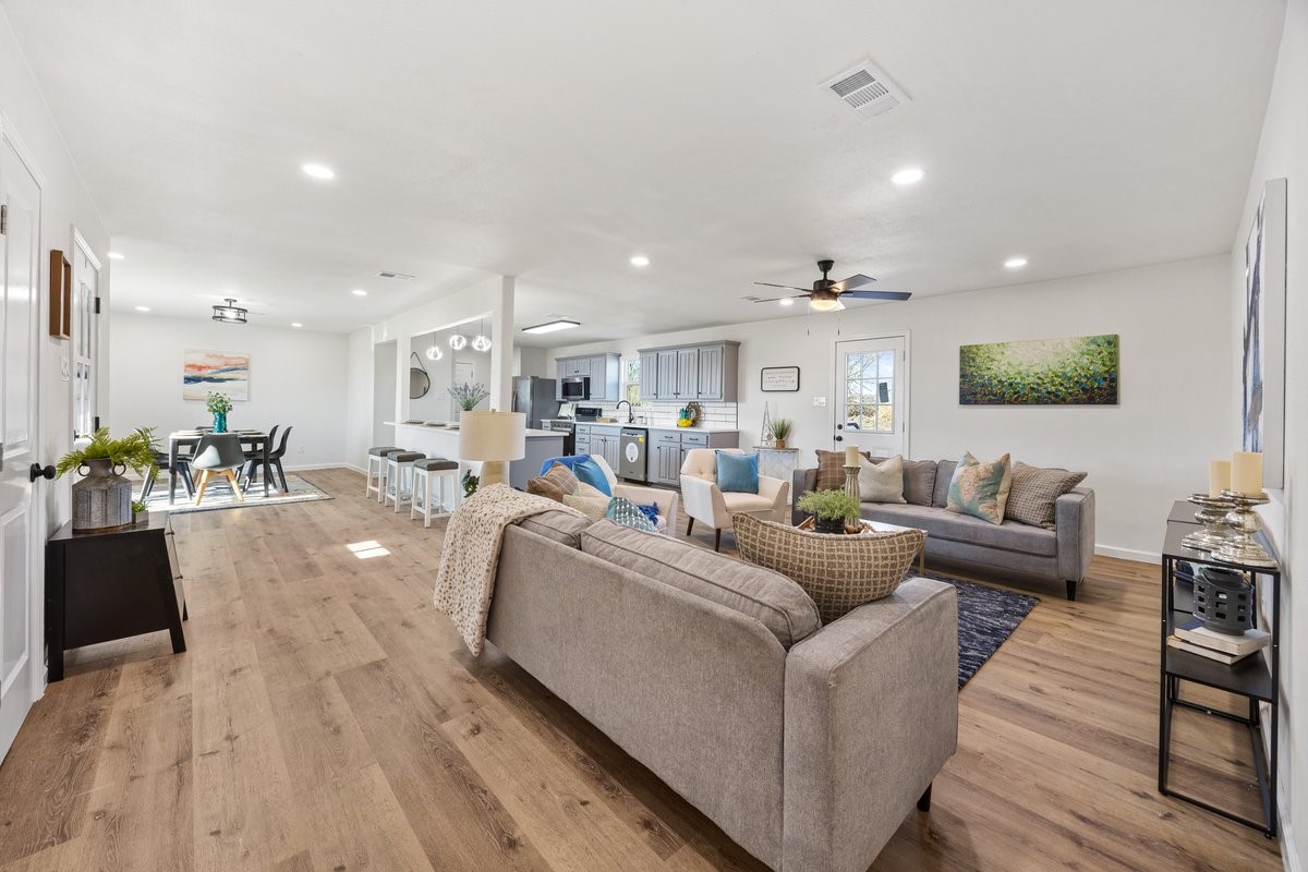 18988 Horseshoe Drive