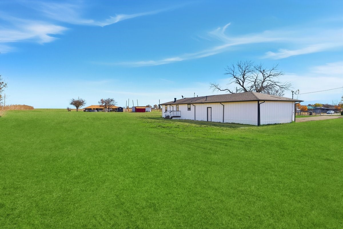 18988 Horseshoe Drive