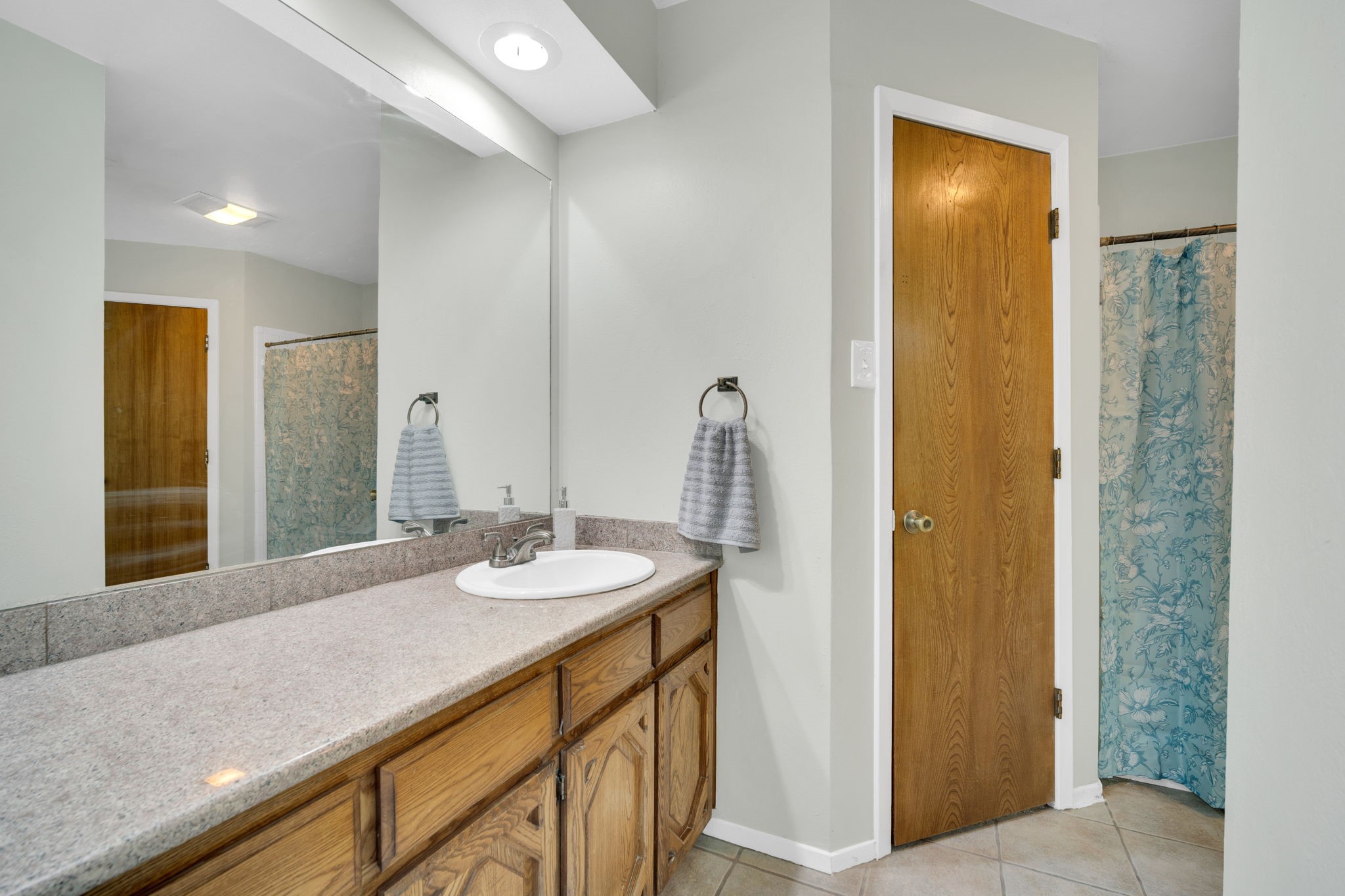 4515 Indian Oaks Trail