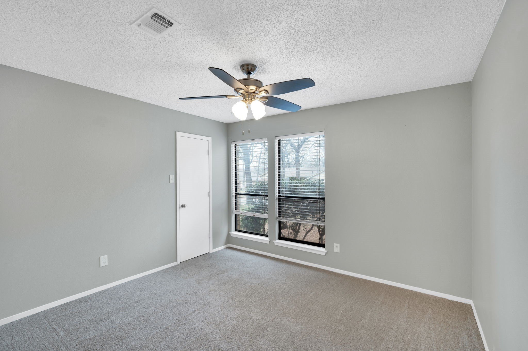 4515 Indian Oaks Trail