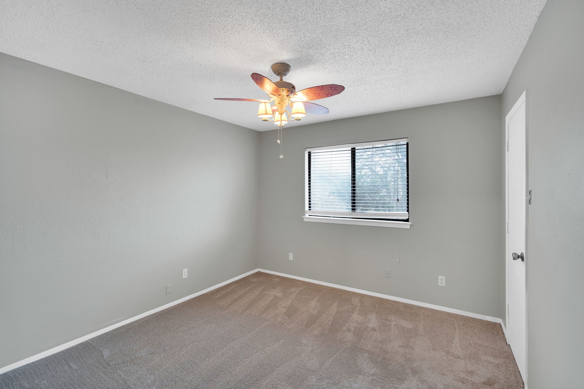 4515 Indian Oaks Trail