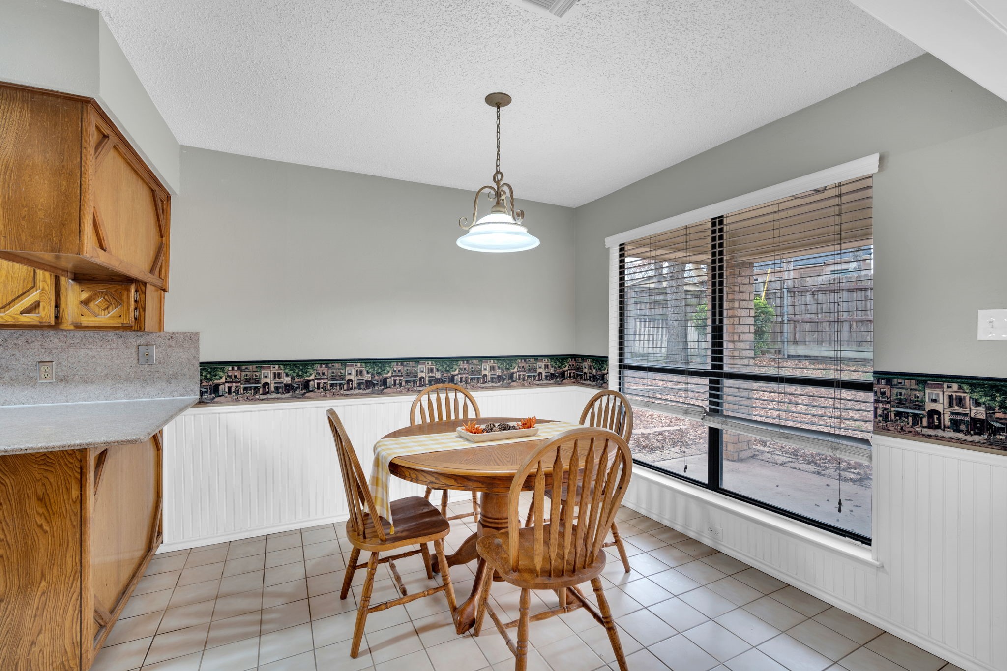 4515 Indian Oaks Trail