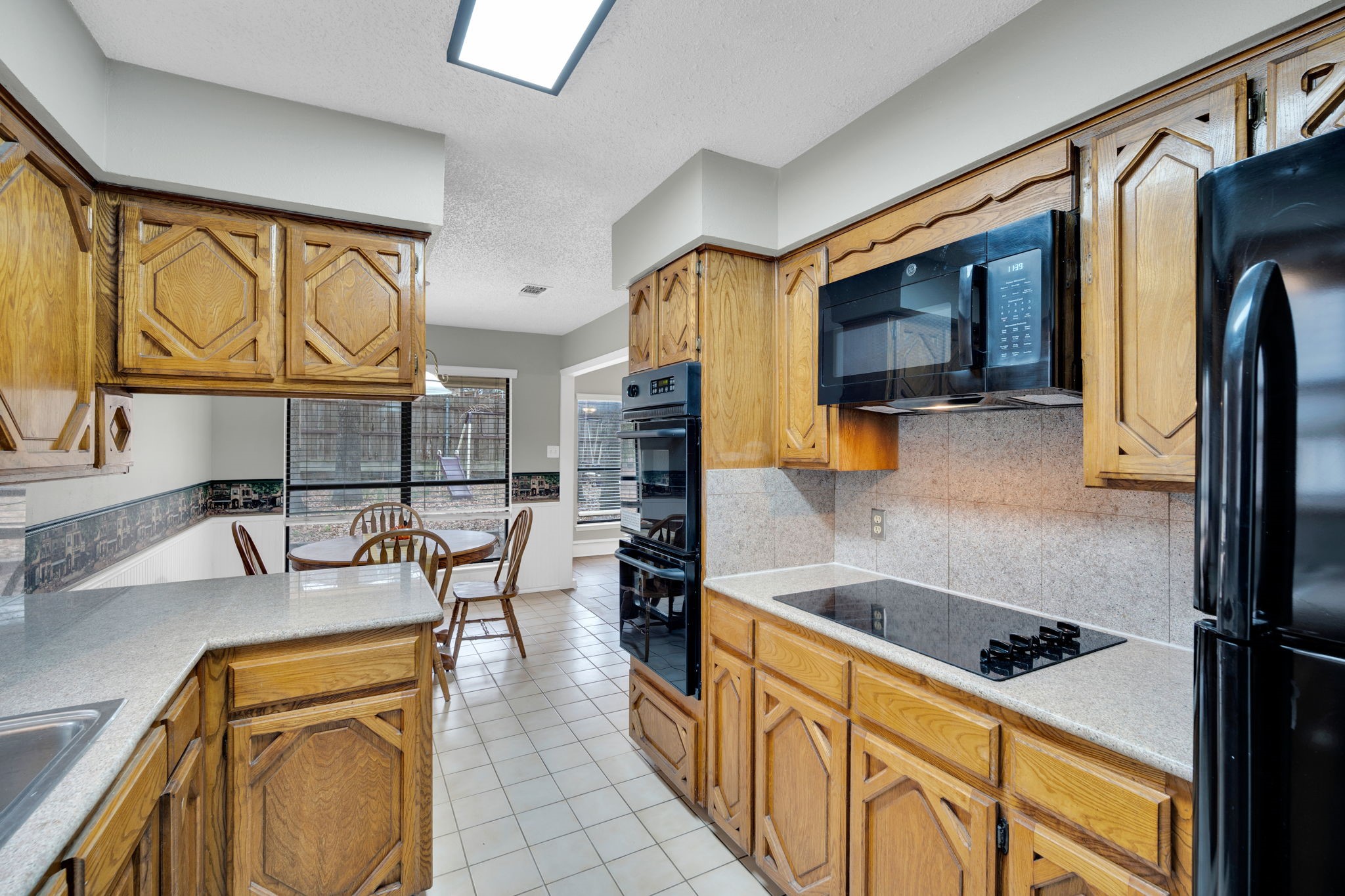 4515 Indian Oaks Trail