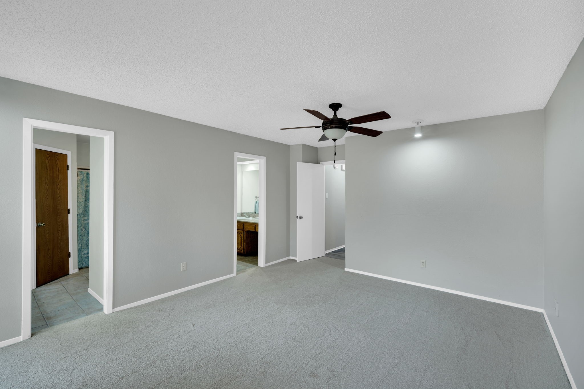 4515 Indian Oaks Trail