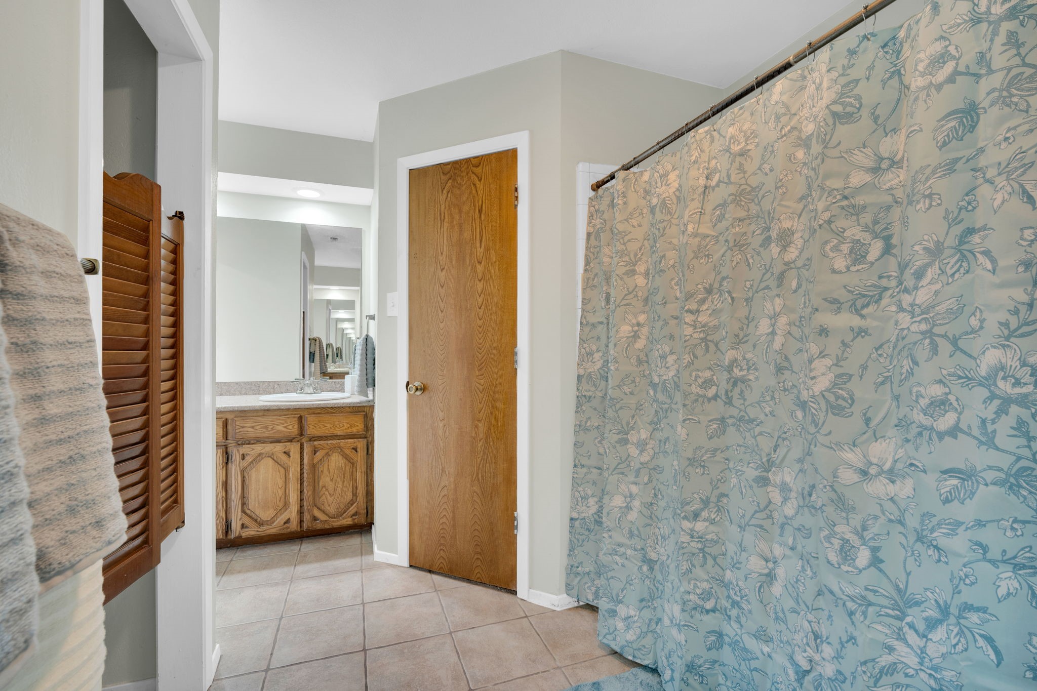 4515 Indian Oaks Trail