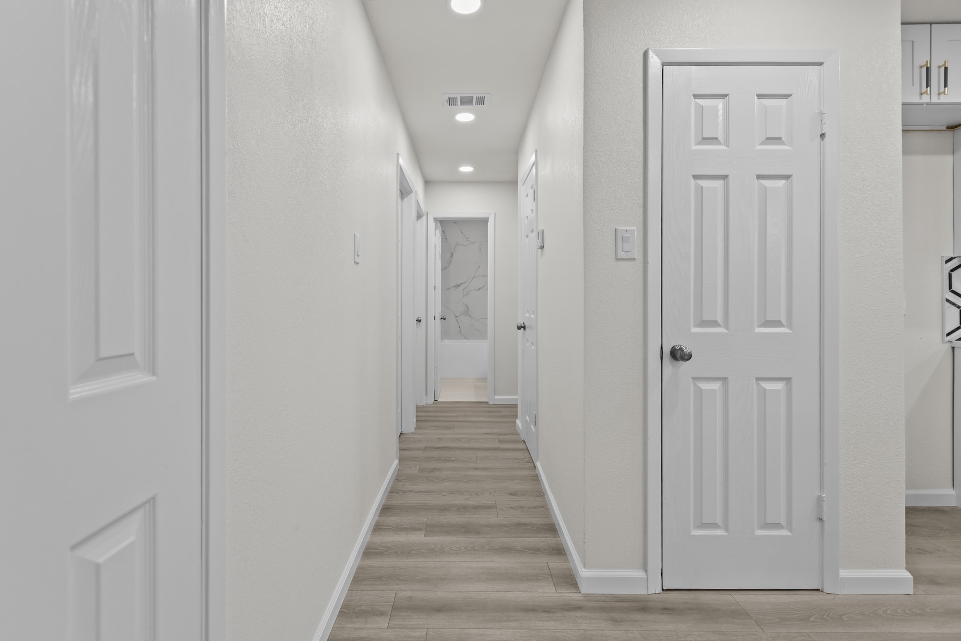 1901 Sabine Pass Lane