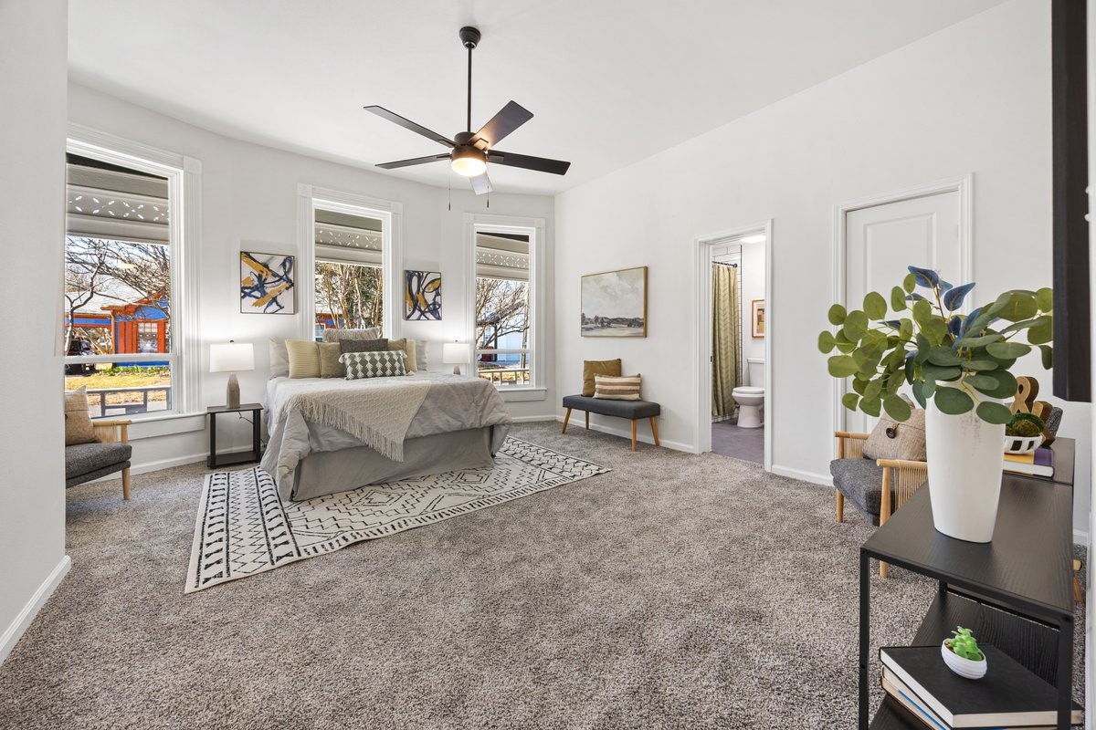 520 W 9th Street