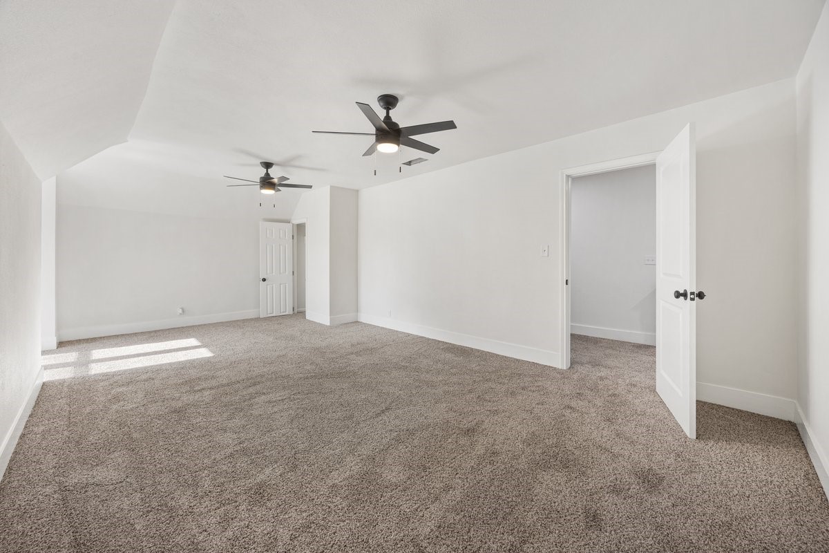 520 W 9th Street