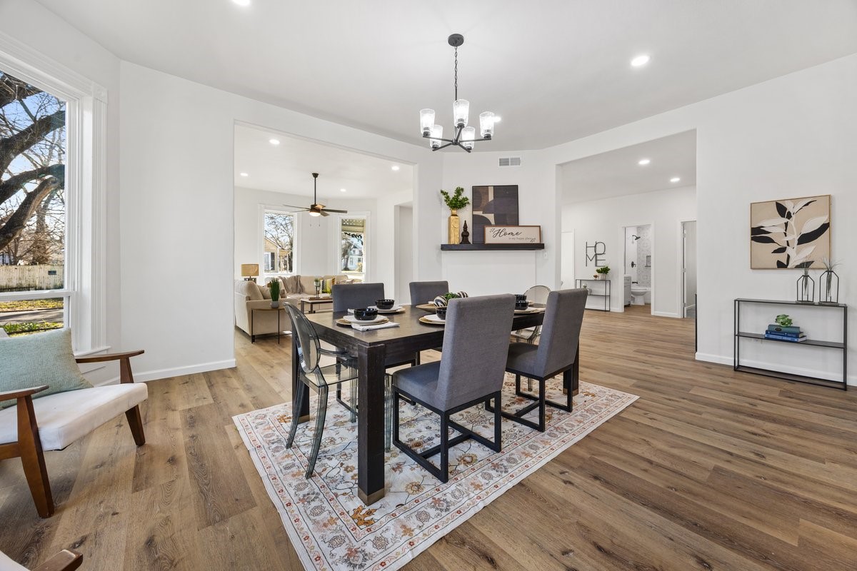 520 W 9th Street