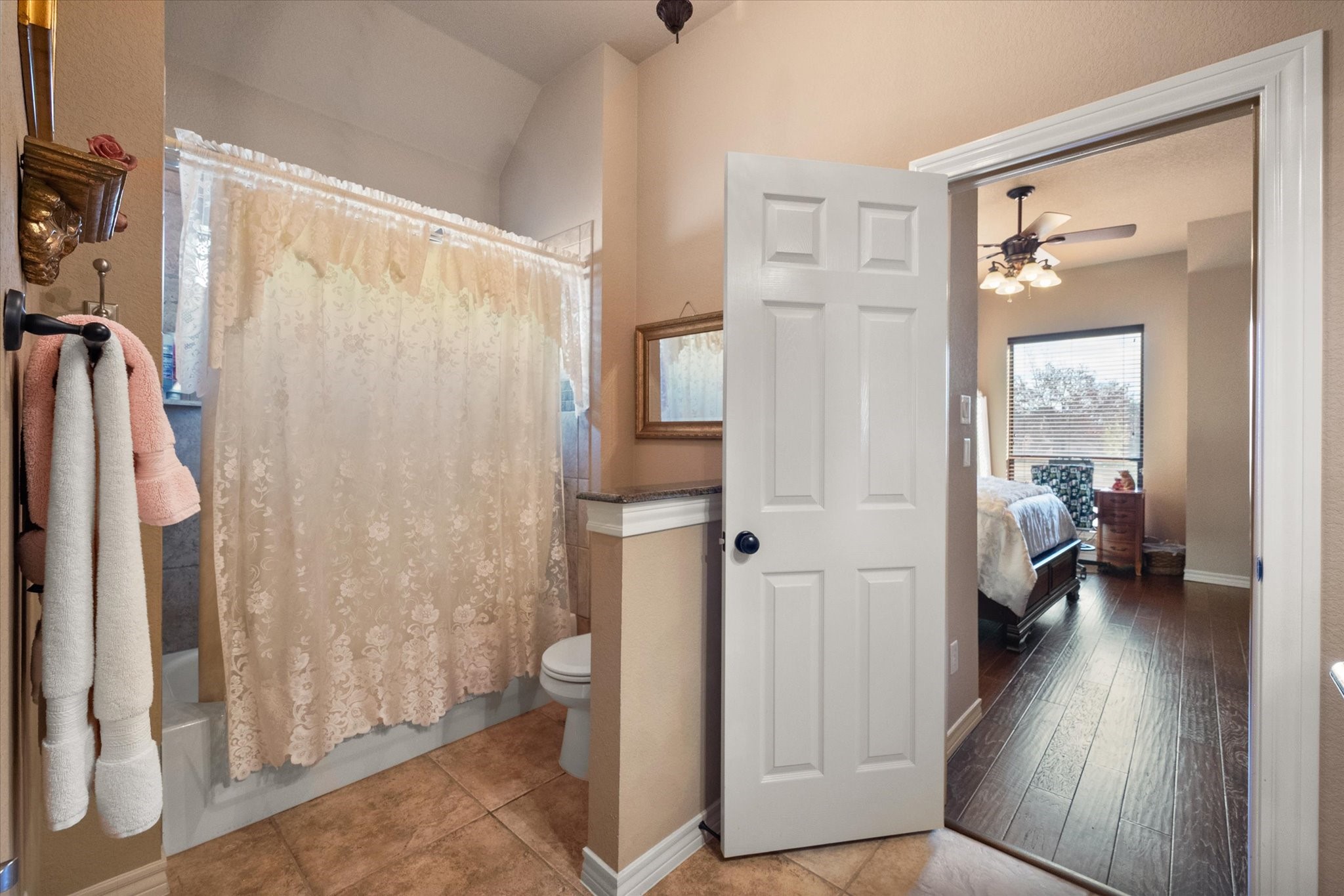 1211 Northglen Court