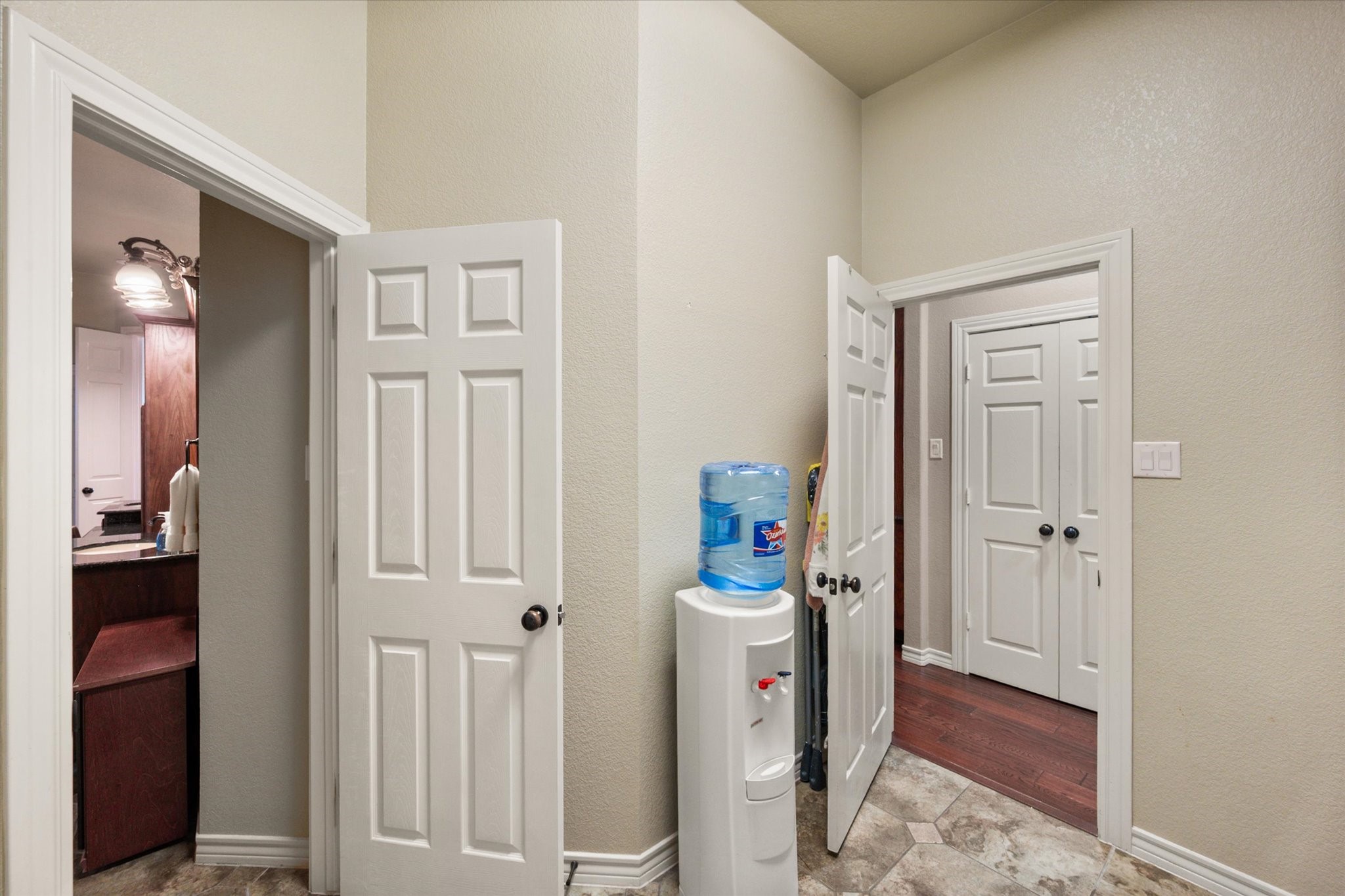 1211 Northglen Court