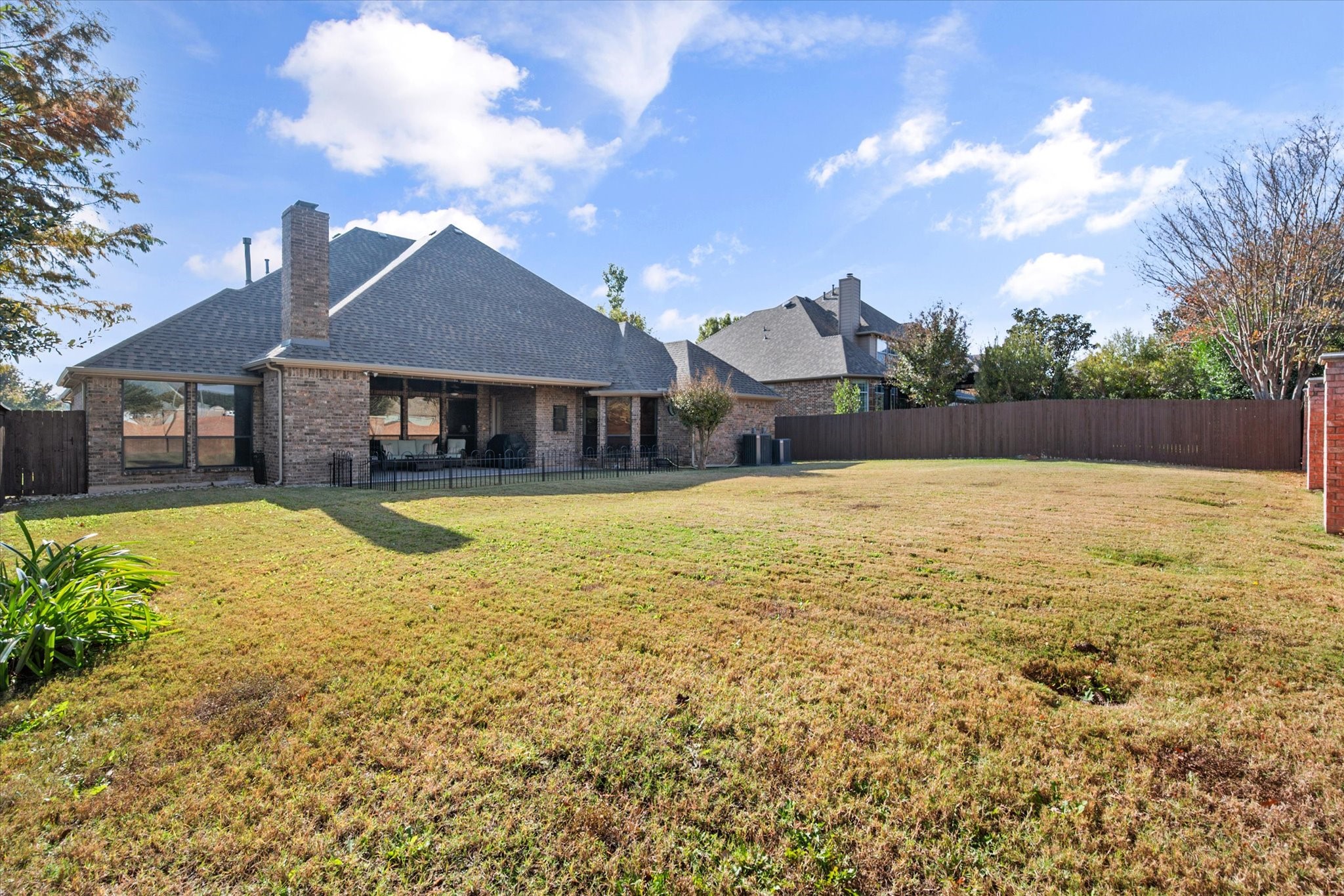 1211 Northglen Court