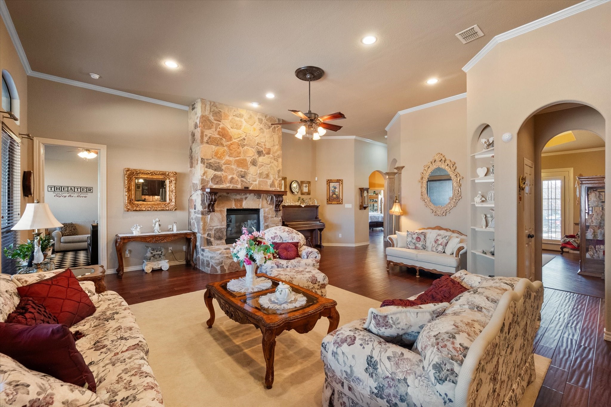 1211 Northglen Court