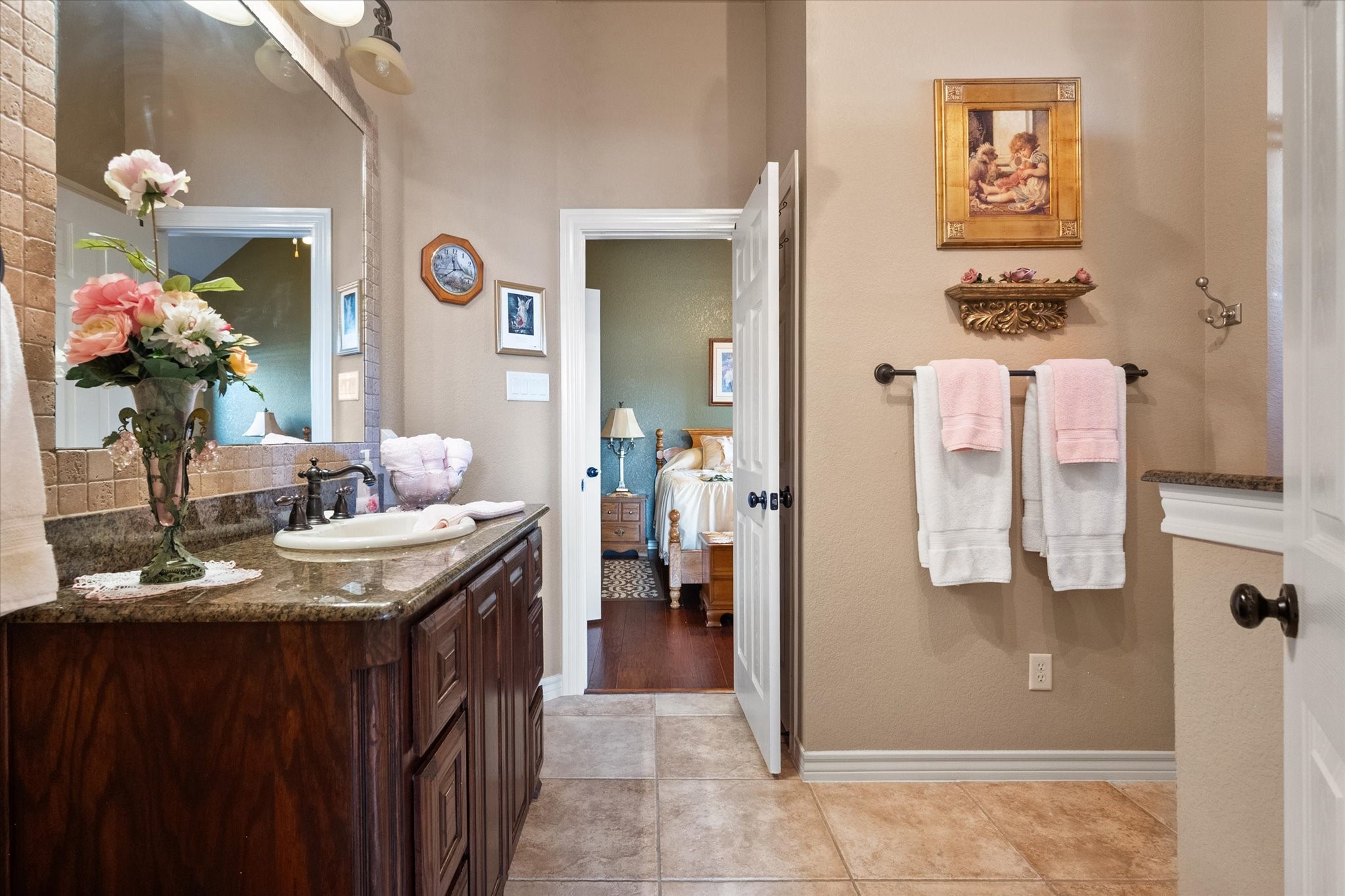 1211 Northglen Court