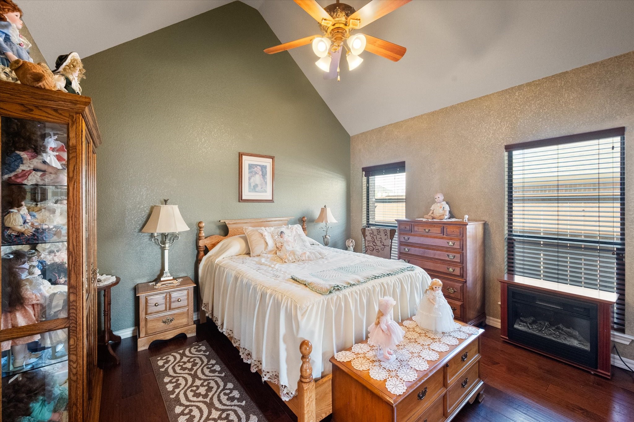 1211 Northglen Court