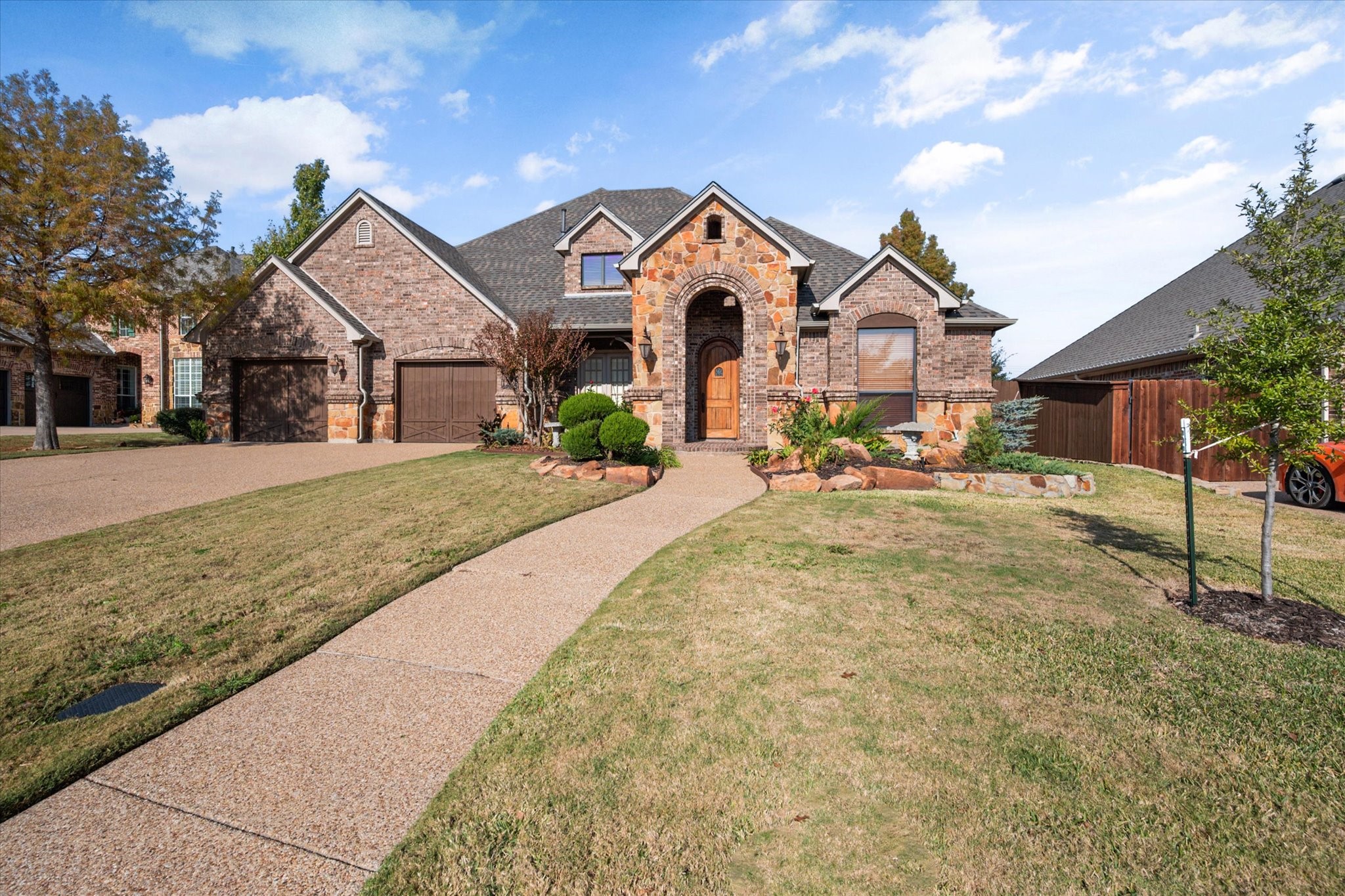 1211 Northglen Court
